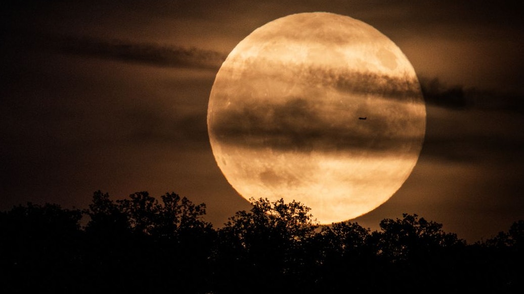 Heute.at - Eulen, Geister, Hexen – die Magie des Supermonds