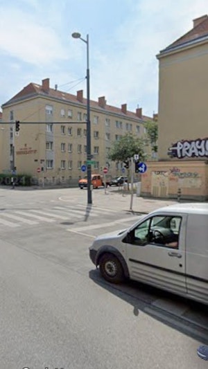 Foodora-Lieferung in Wien sorgt für Ärger: Wegen Adresschaos zahlt ein Kunde fast 90 Euro für zwei Kebabs und Cola – Rückerstattung folgt.