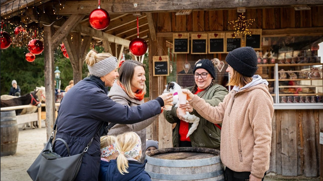 Heute.at - Am 14. November eröffnet der tierische Christkindlmarkt