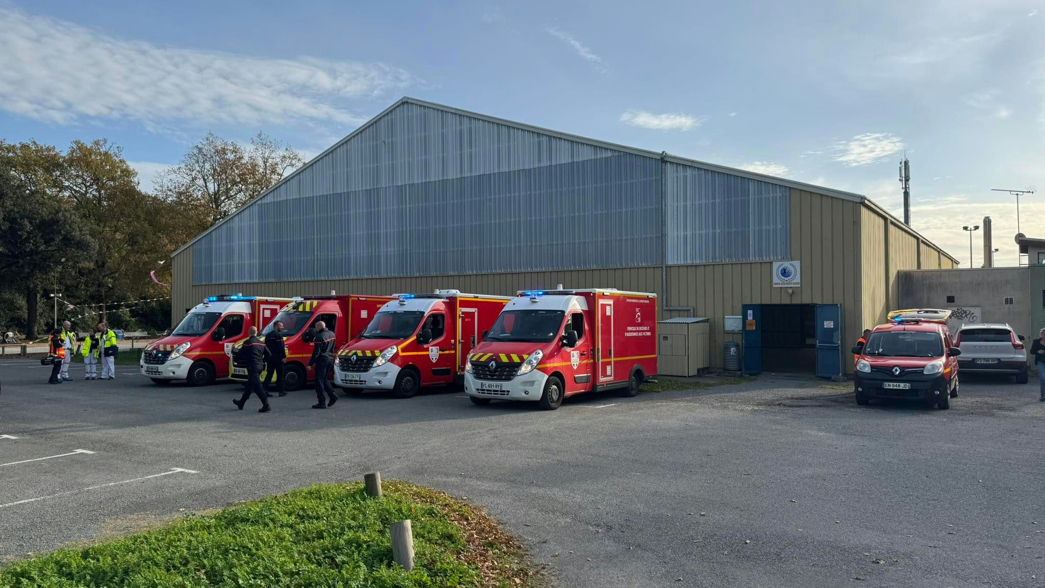 Heute.at - Allahu Akbar – dann rast Autofahrer in Menschenmenge