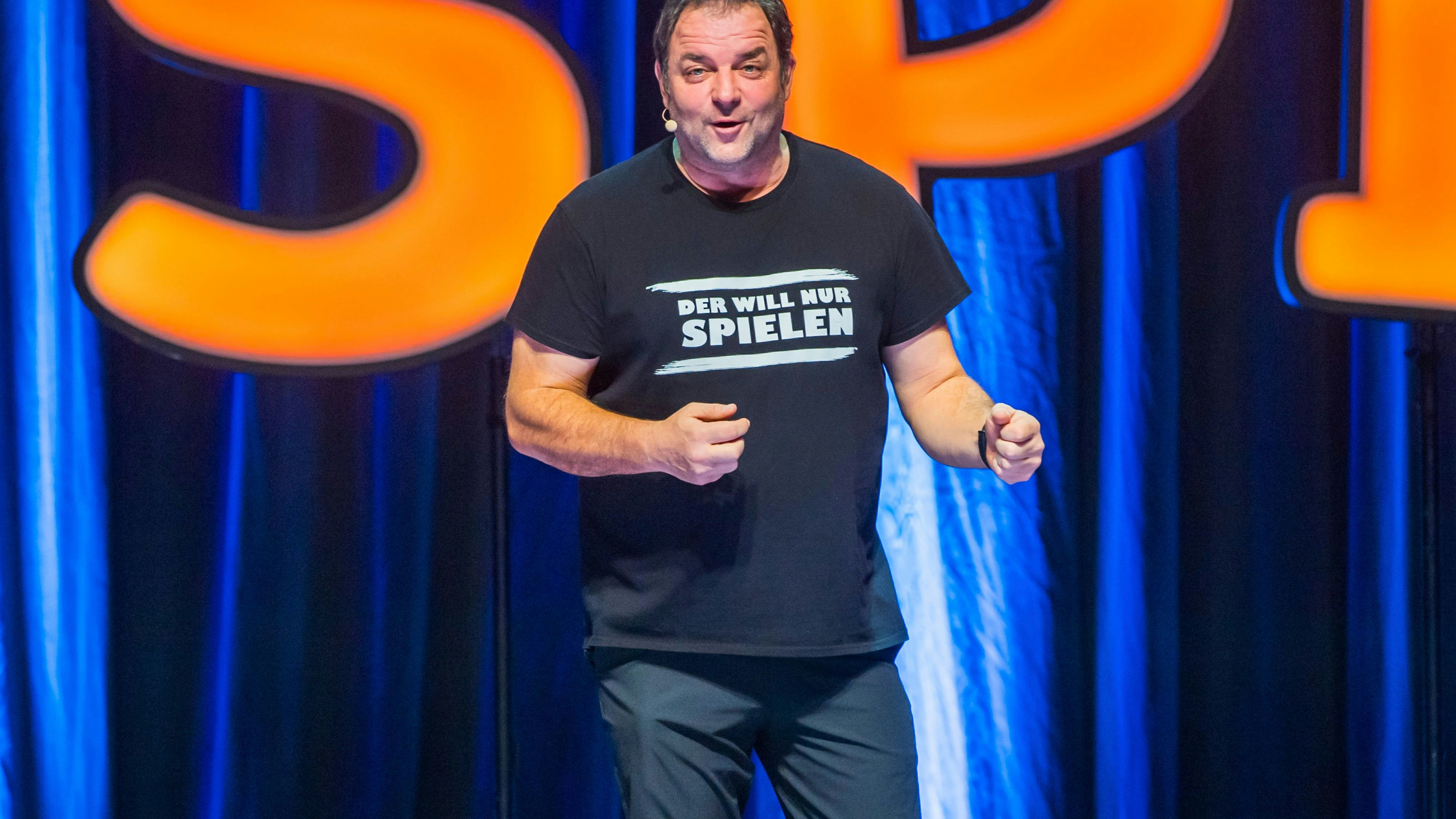 Heute.at - 1.500 Shows: Europas bekanntester Hundetrainer hört auf