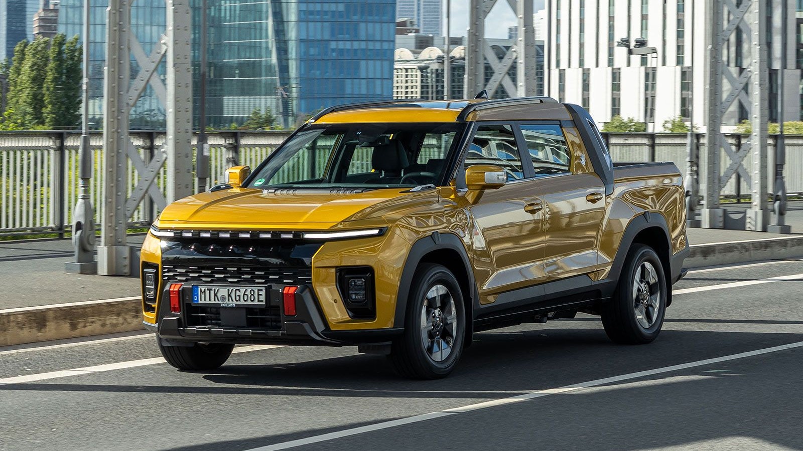 Der Musso EV  ist mit Frontantrieb und als Allradler erhältlich.