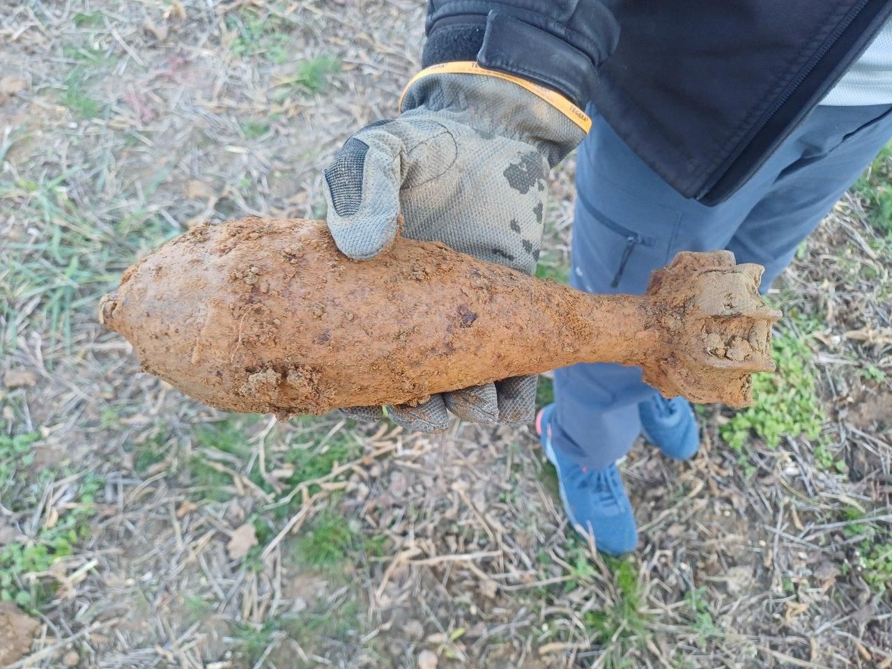 In Deutsch Bieling wurde diese Granate aus dem Zweiten Weltkrieg gefunden und sicher abtransportiert. 