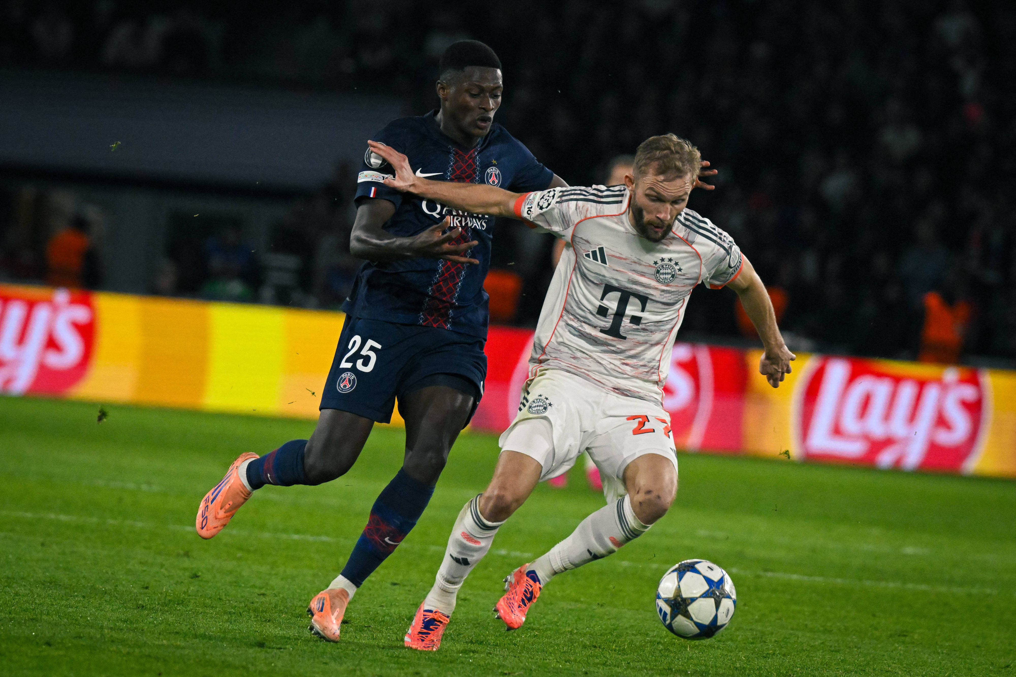 Konrad Laimer wird bei den Bayern bleiben.