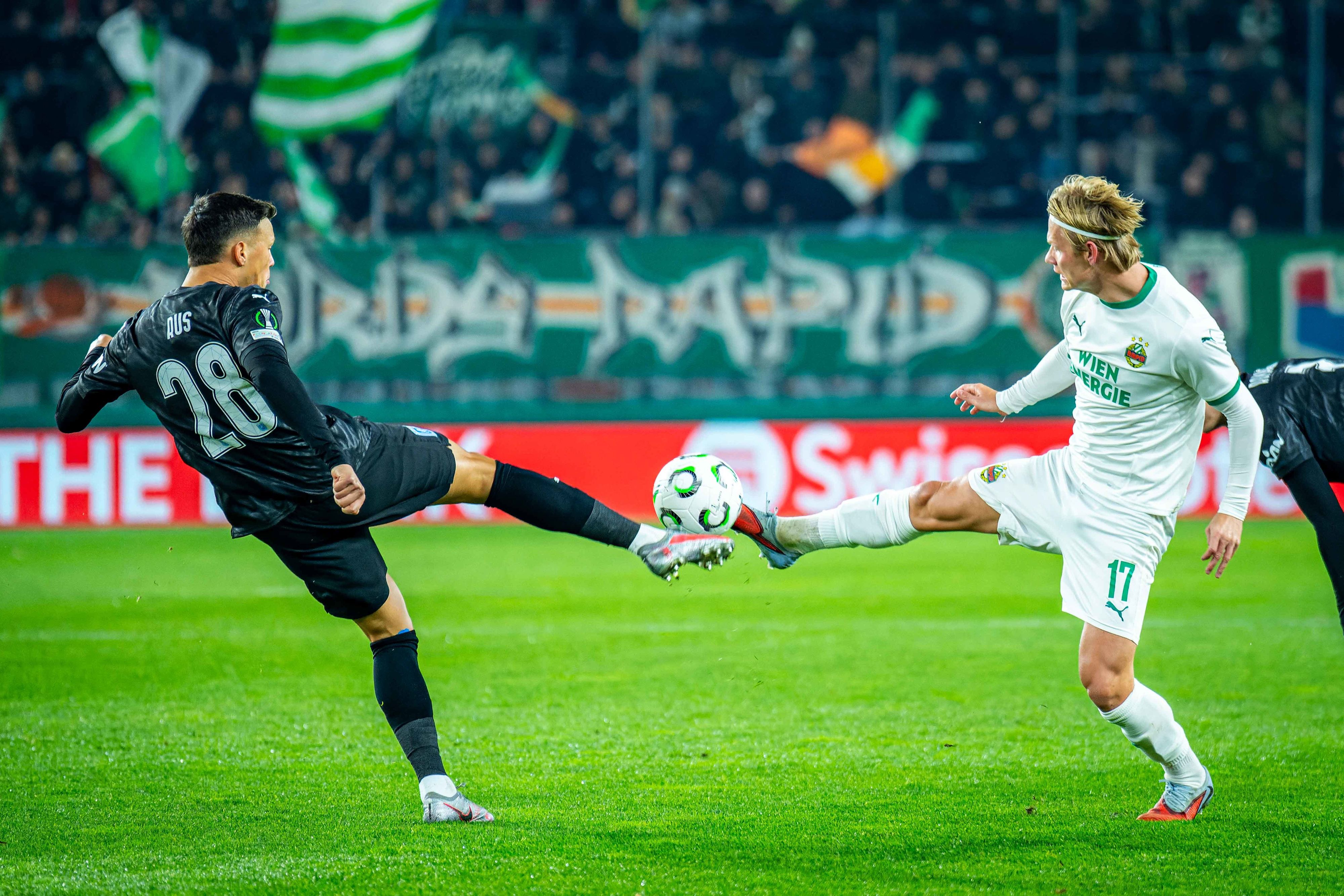 Rapid Wien im Conference-League-Duell mit Craiova. 