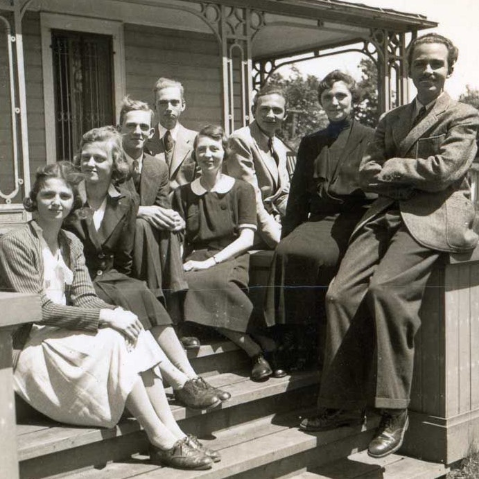 Die kaiserliche Witwe Zita und ihre Kinder in St. Joseph (Kanada)