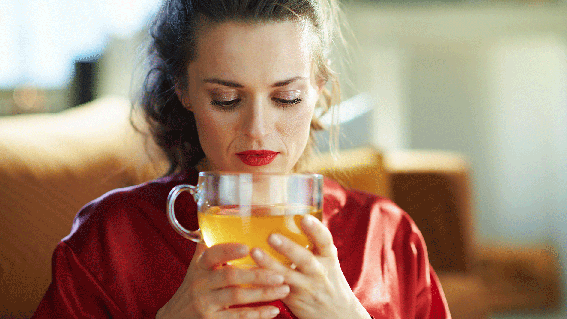 Heute.at - Warum du jetzt Lorbeerblätter-Tee trinken solltest