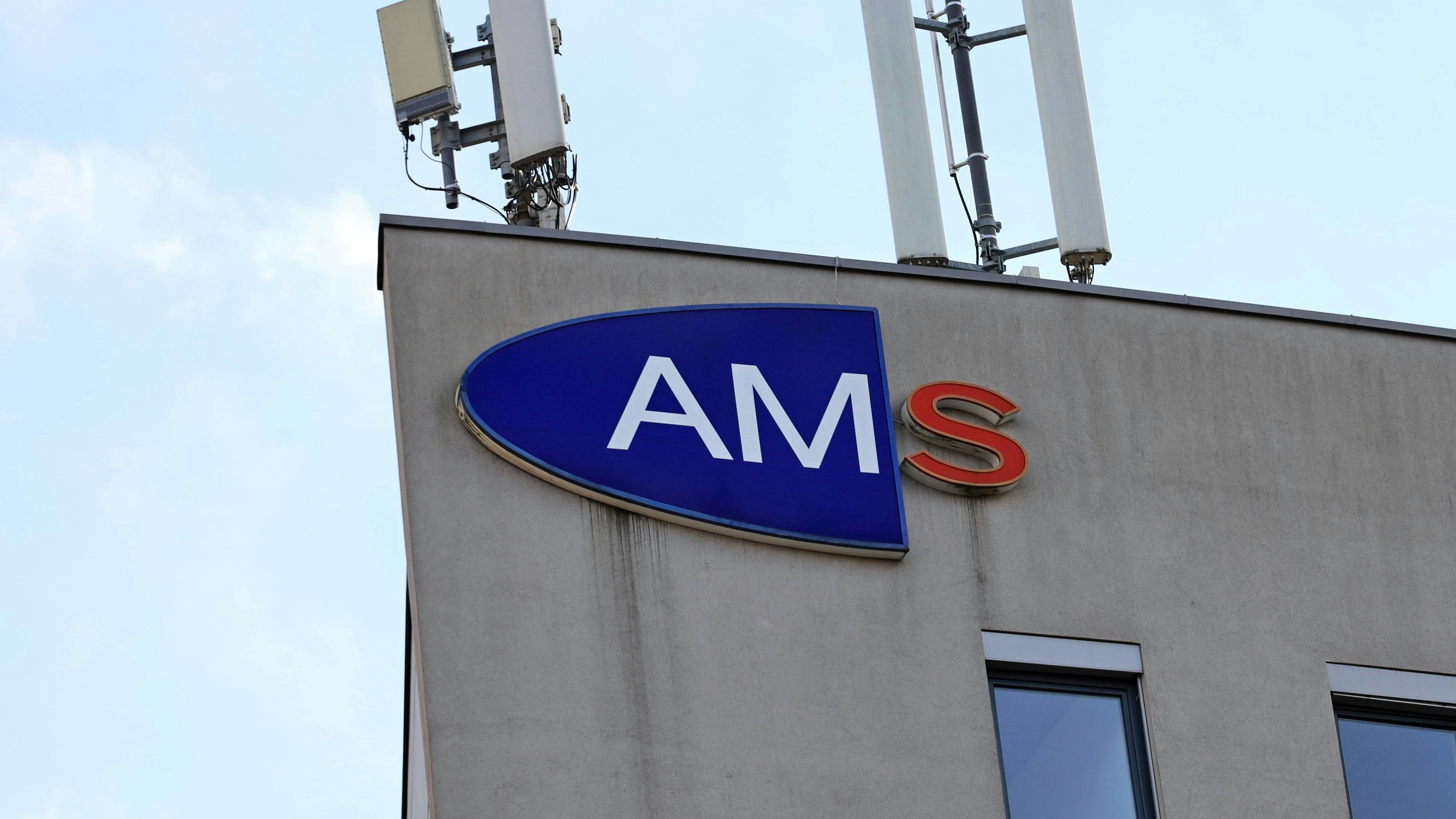 Heute.at - Hiobsbotschaft im Innviertel: Firma streicht 1.500 Jobs