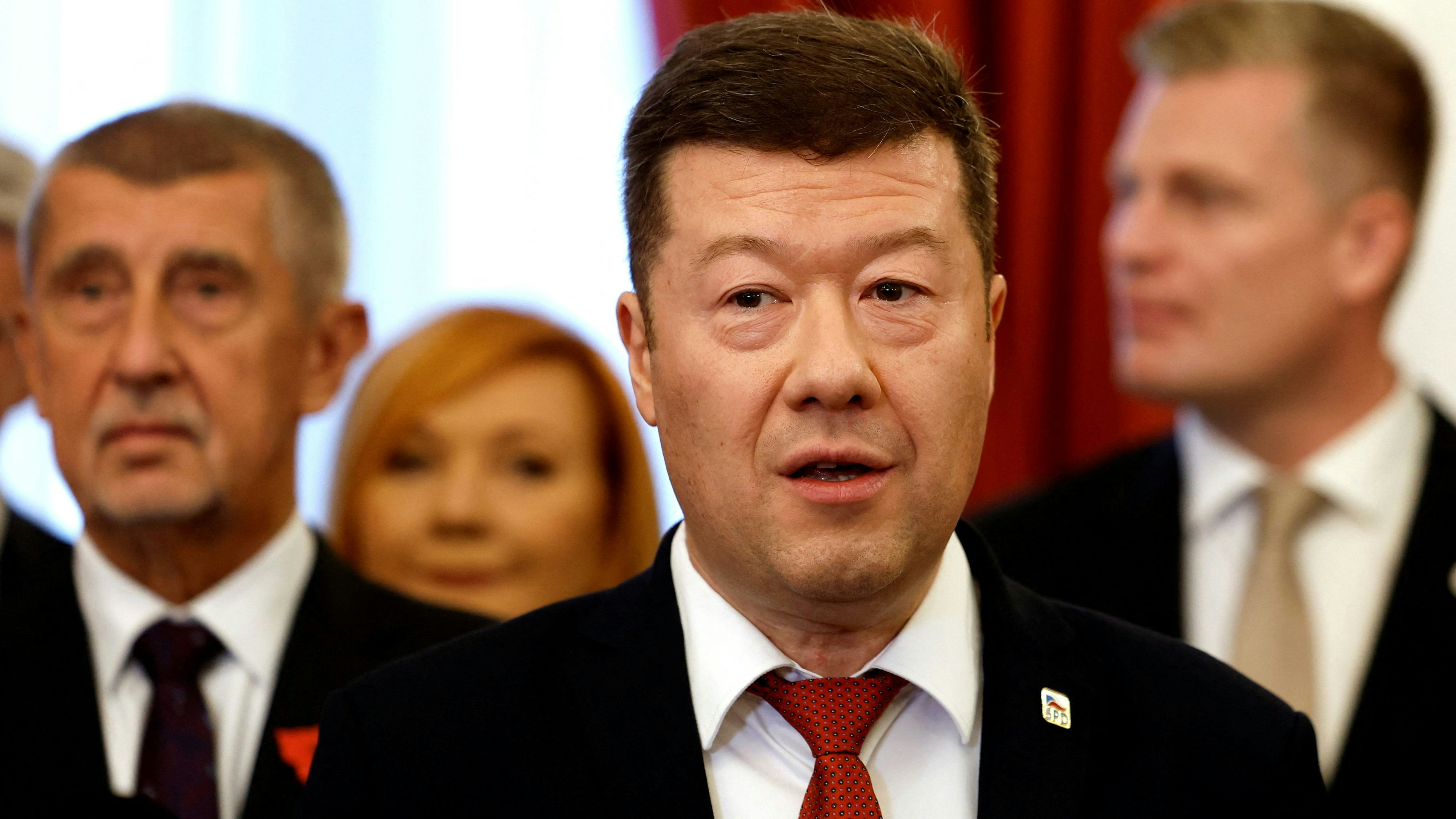 Heute.at - Rechtsextremer Tomio Okamura wird Parlamentschef