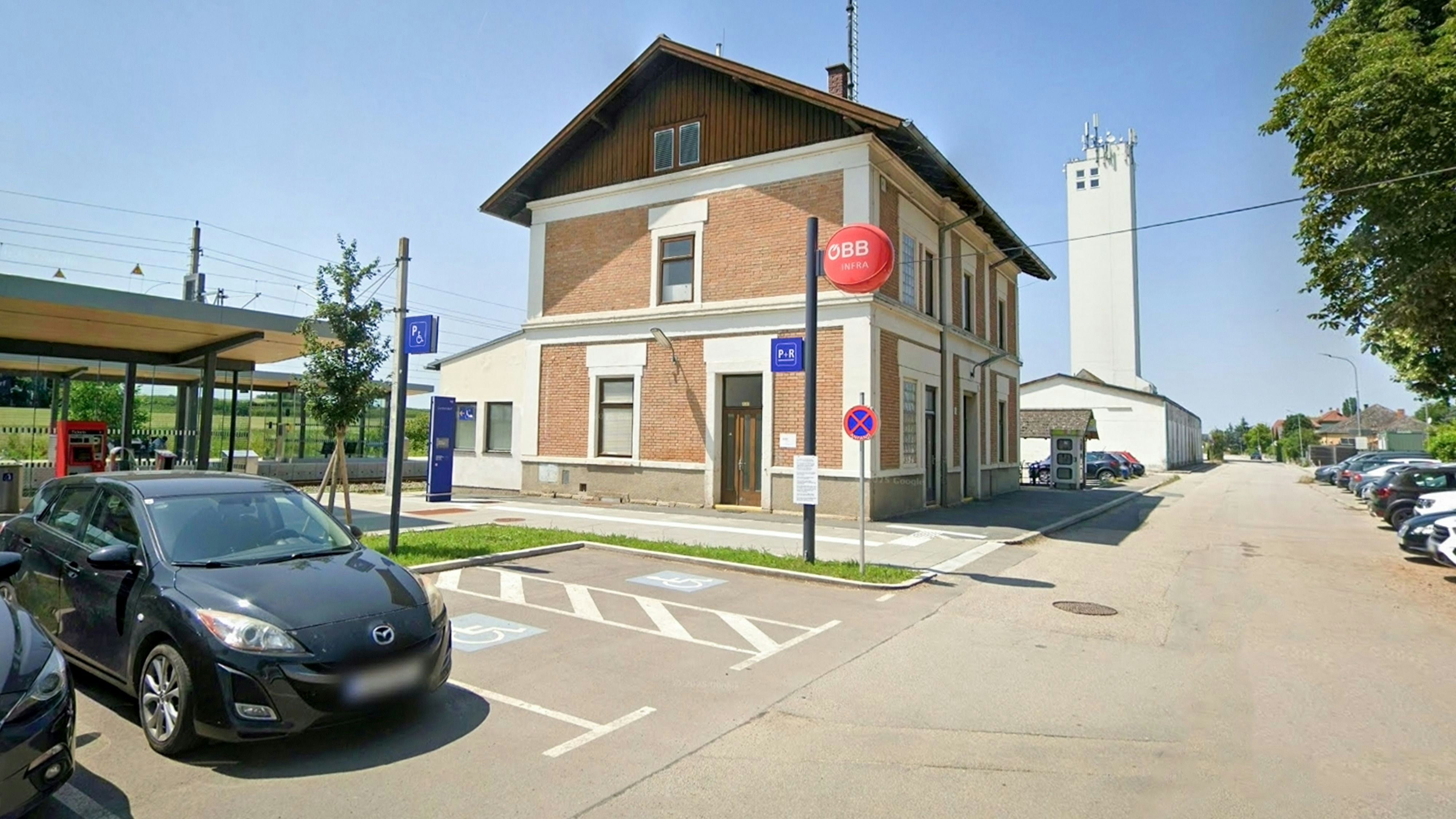 Heute.at - Busse in NÖ fahren ab 2026 nicht mehr alle Bahnhöfe an