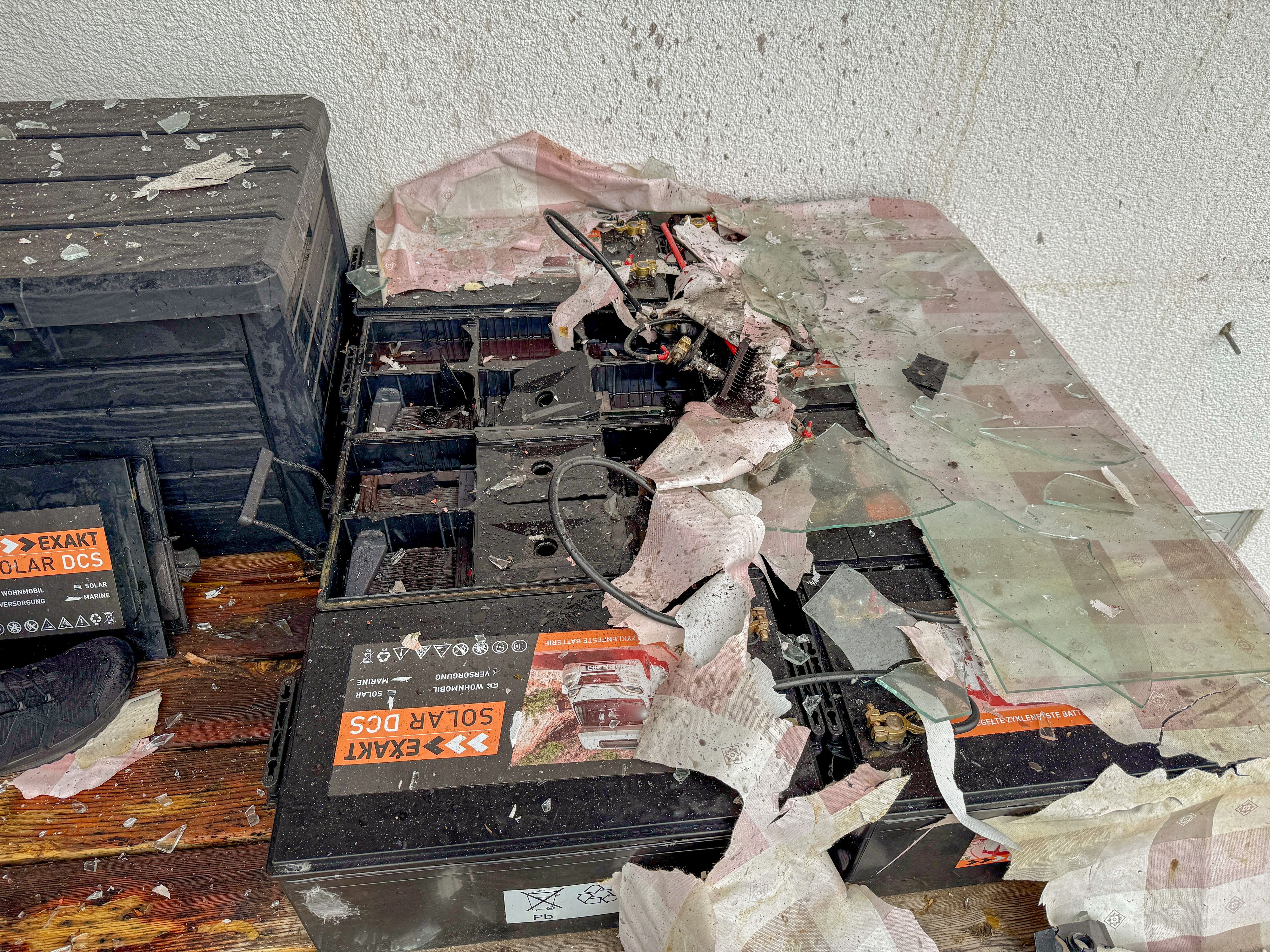 In einer Ortschaft am Mondsee hat es am Freitag eine Explosion gegeben.