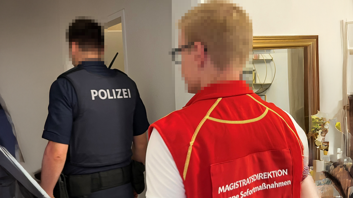 Die Gruppesofortmaßnahme und die Polizei schlossen die Klinik.