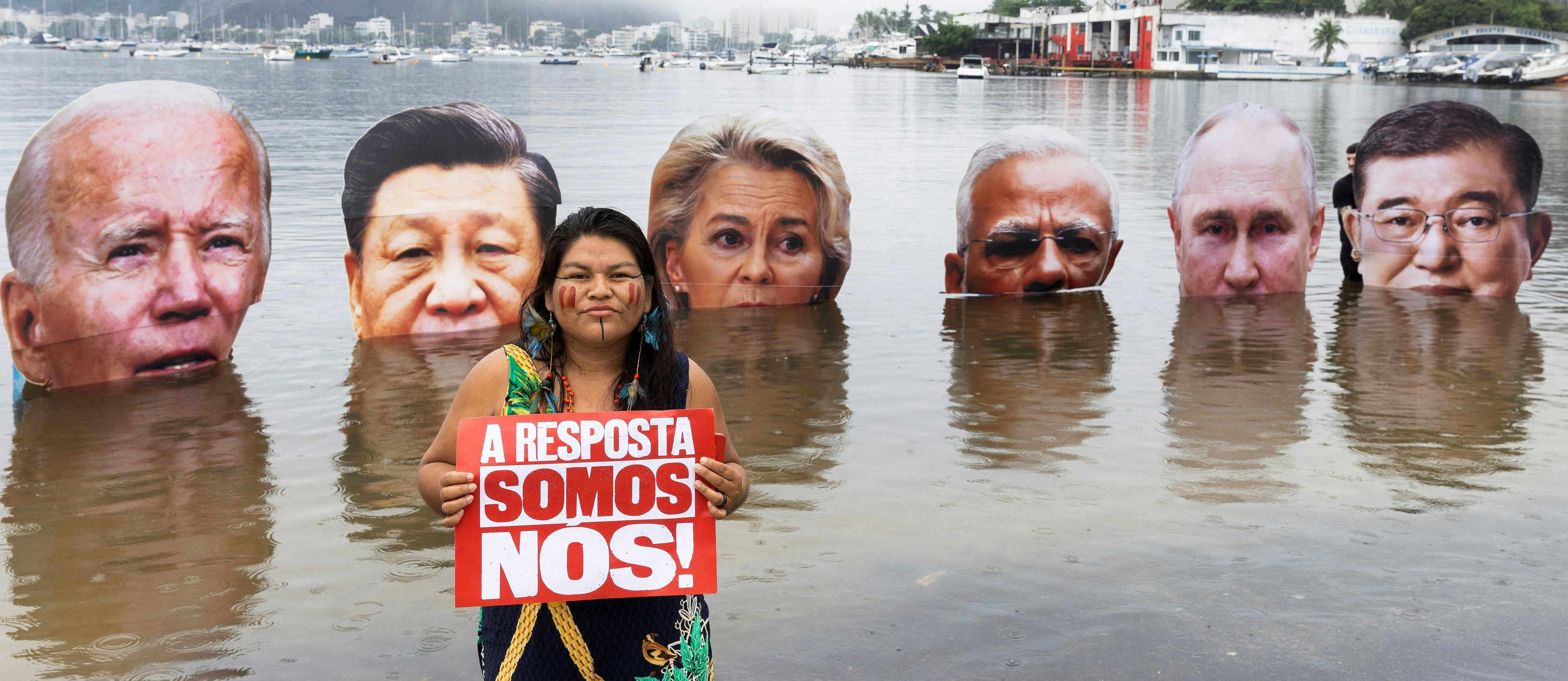 Wechselnde Orte, die immer selbe Bühne: Klima-Protest vor dem G20-Gipfel in Rio de Janeiro 2024