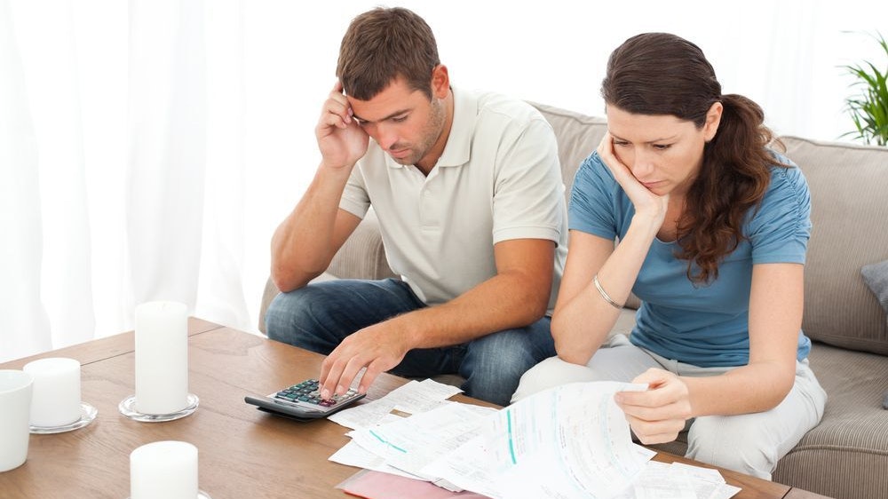 Heute.at - Wir alle bekommen im November weniger Lohn