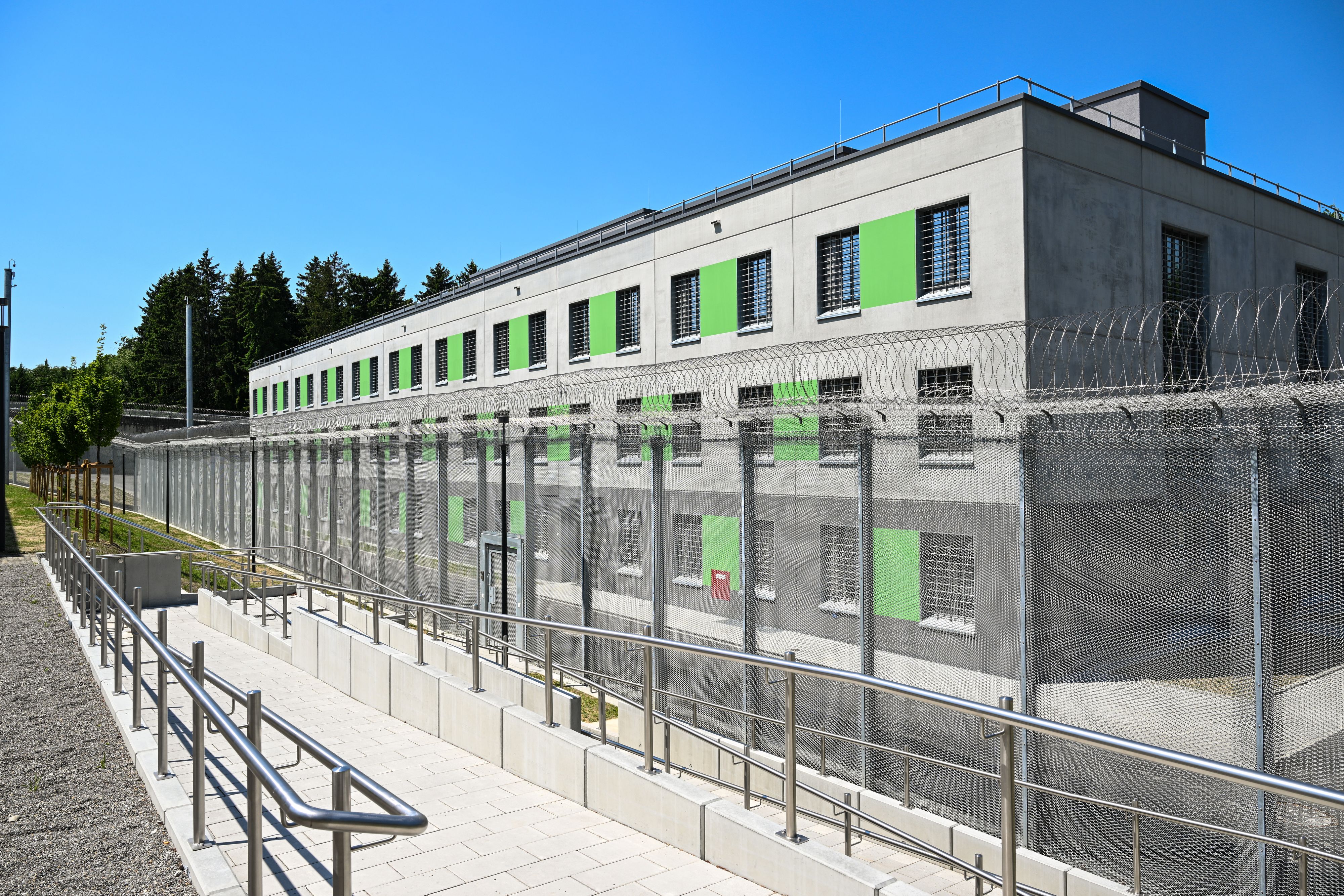 Staatsanwaltschaft und Polizei in Ravensburg haben einen Drogenring in der Justizvollzugsanstalt (JVA) ausgehoben. 