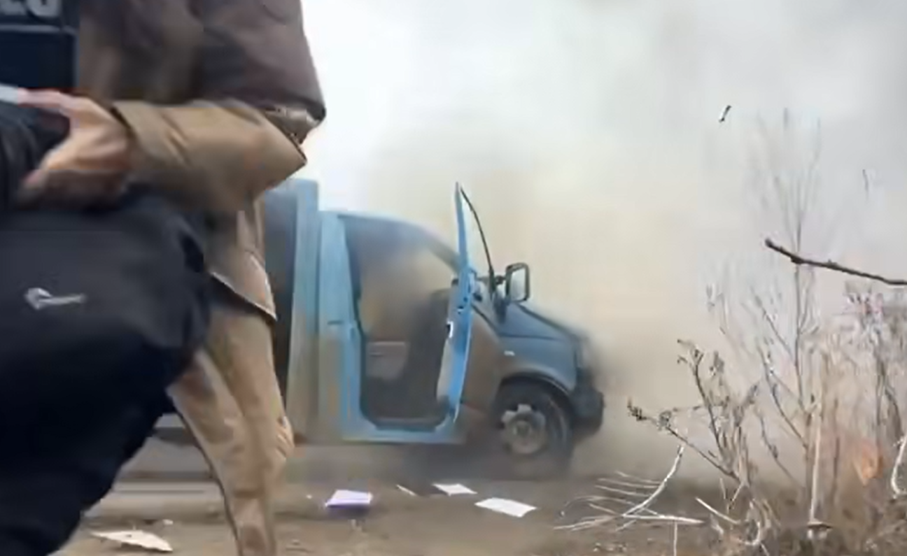 Ein von ORF-Korrespondent Christian Wehrschütz geteiltes Video zeigt, wie knapp er und sein Team überlebt haben.