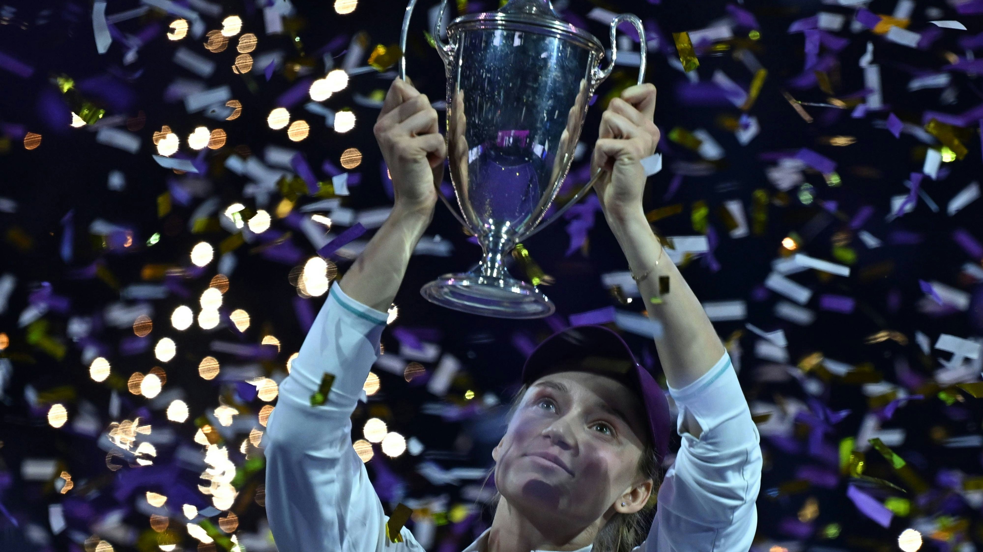 Heute.at - Rybakina triumphiert bei den WTA Finals in Riad