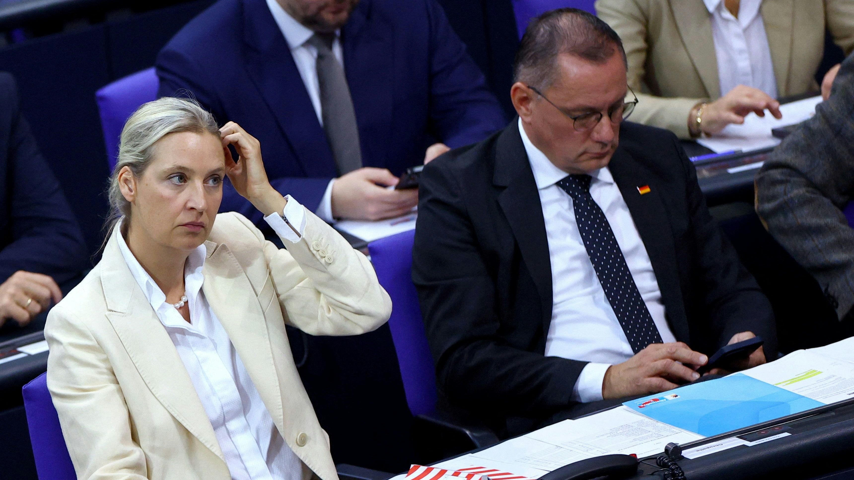 Heute.at - Landesverrat! AfD-Russlandreise sorgt für Entsetzen