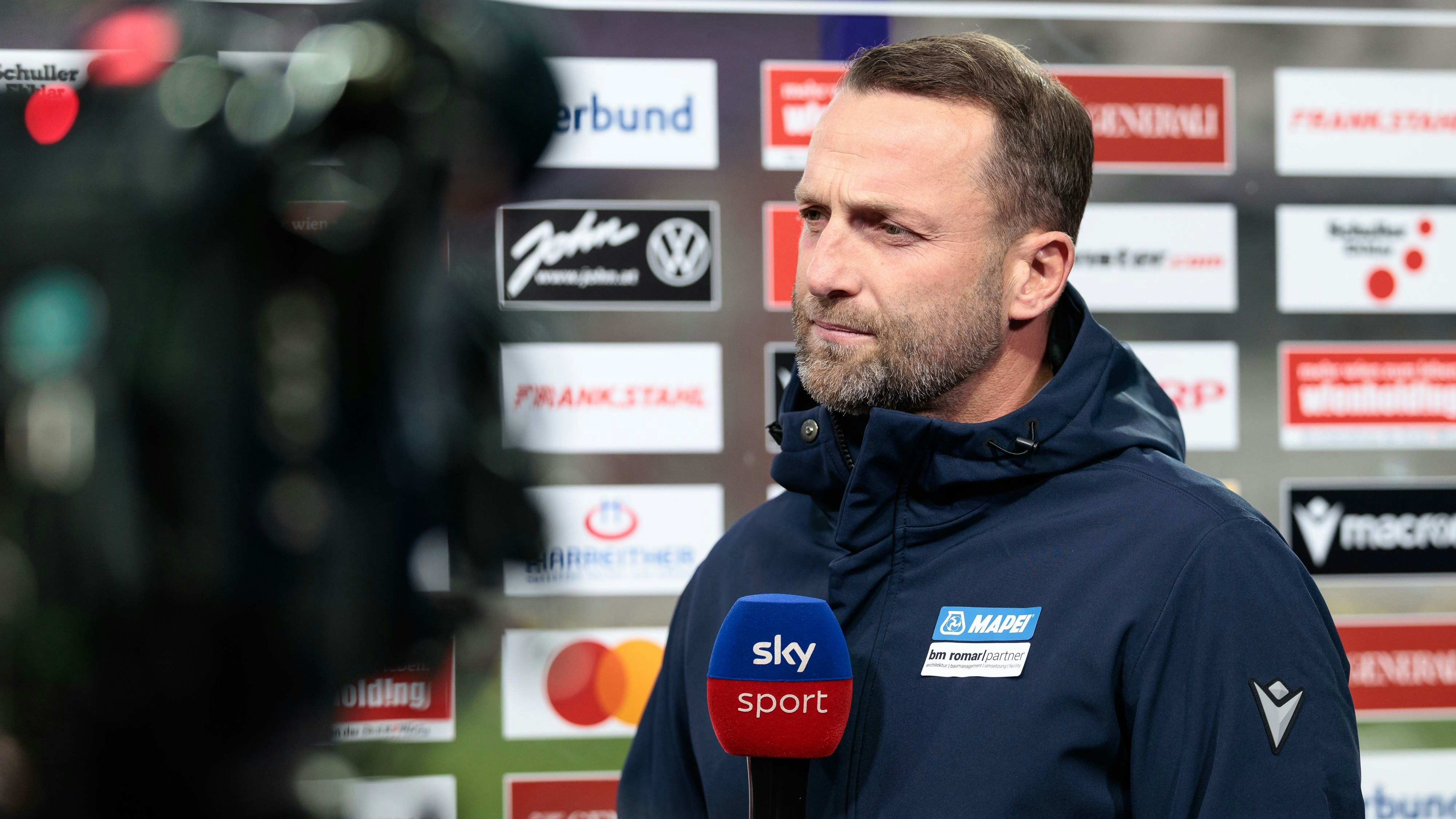 Heute.at - Feldhofer schießt gegen Dragovic: Ein Mordanschlag!