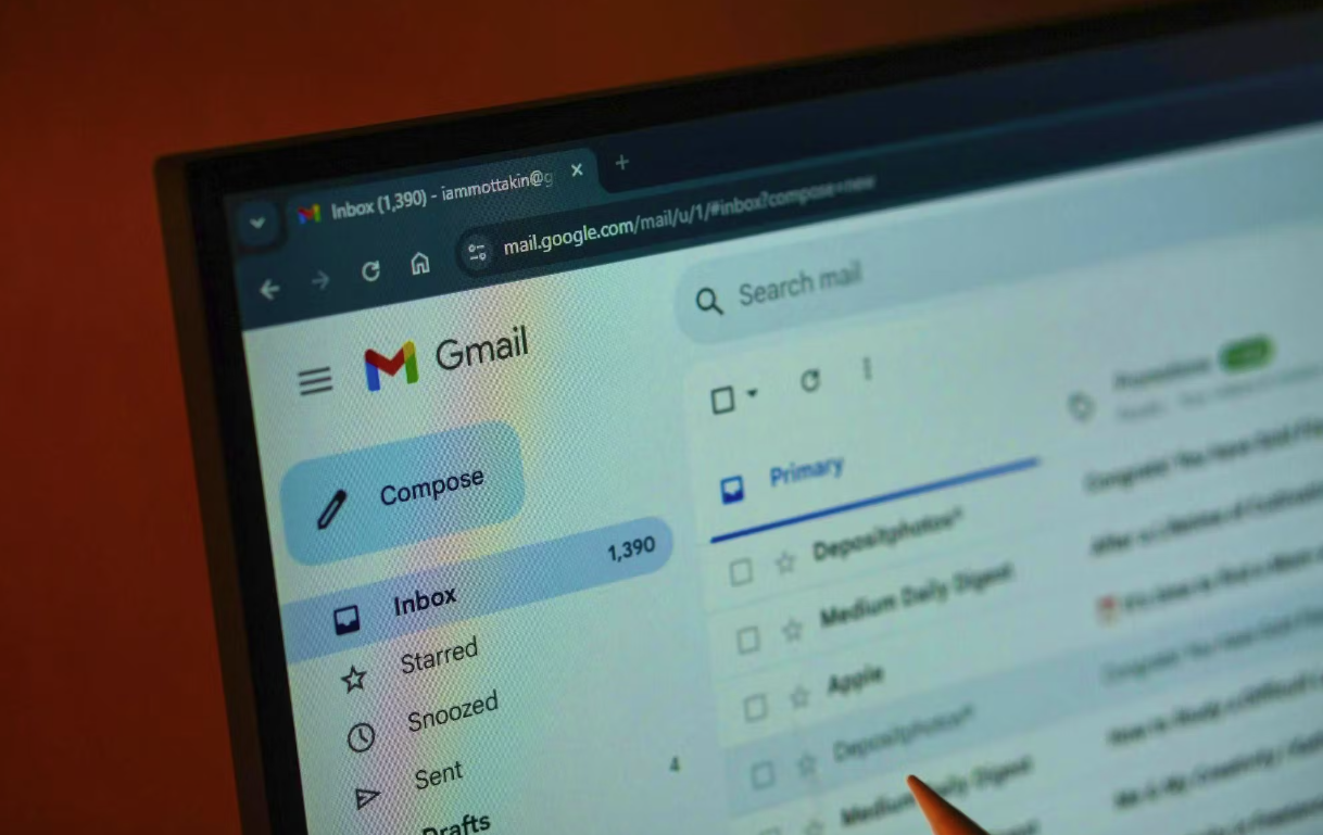 Betroffen sind Milliarden von E-Mail-Adressen und Passwörter.