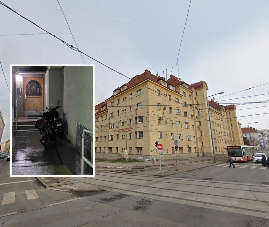 E-Mopeds illegal geparkt: Gemeindebau in der Neilreichgasse 105 in Wien-Favoriten.