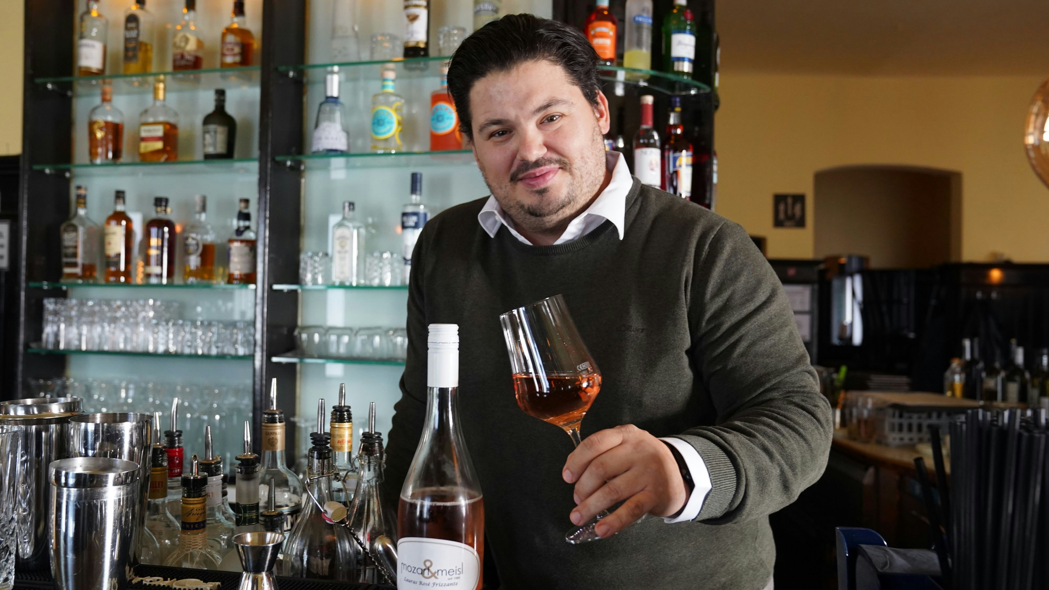 Heute.at - Wiener Wirt erklärt, wie er Gastro-Preise niedrig hält