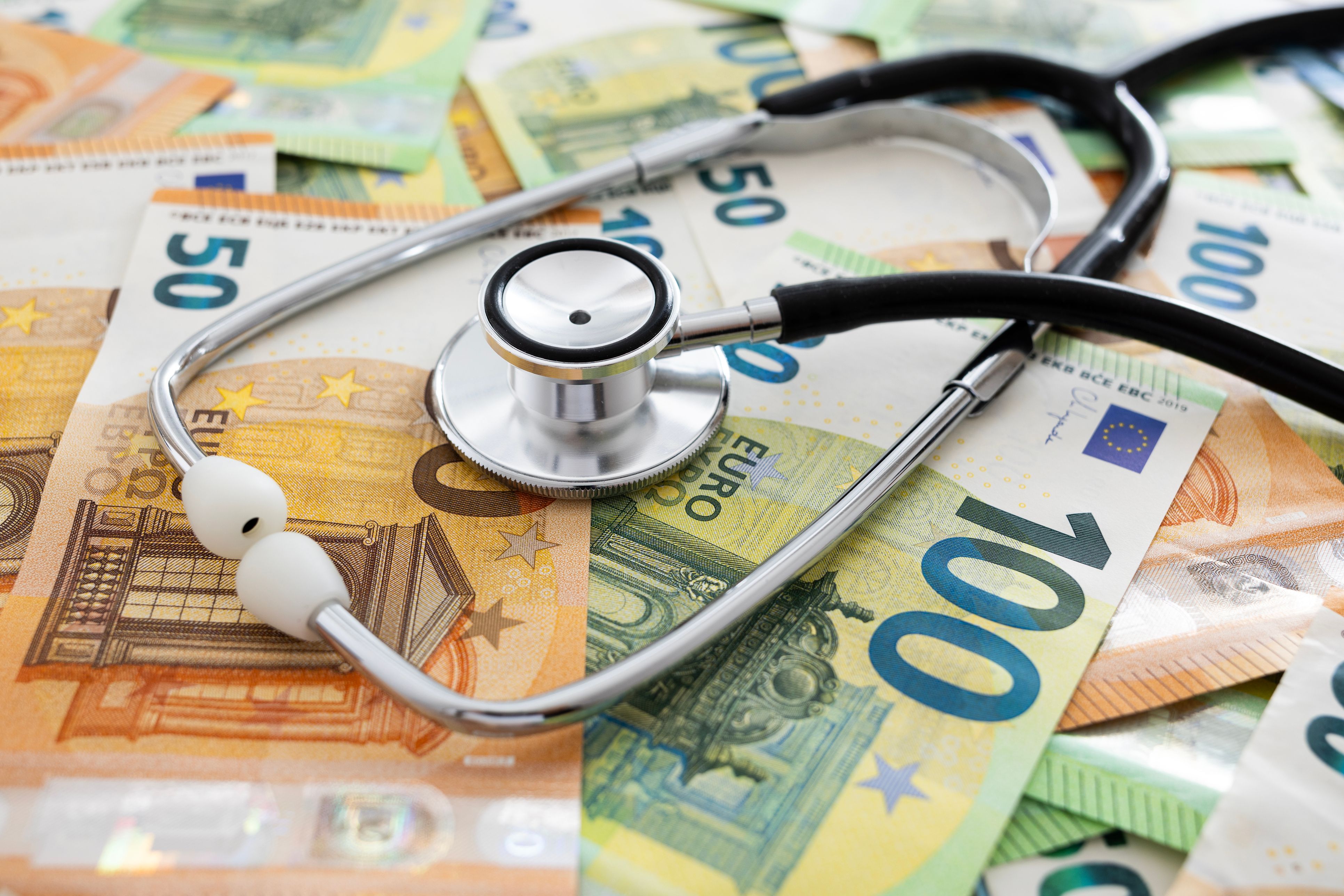 31,8 Prozent der Wirtschaftsleistungen in Österreich fließen ins Sozialsystem, nur in Frankreich und Finnland sind es mehr.