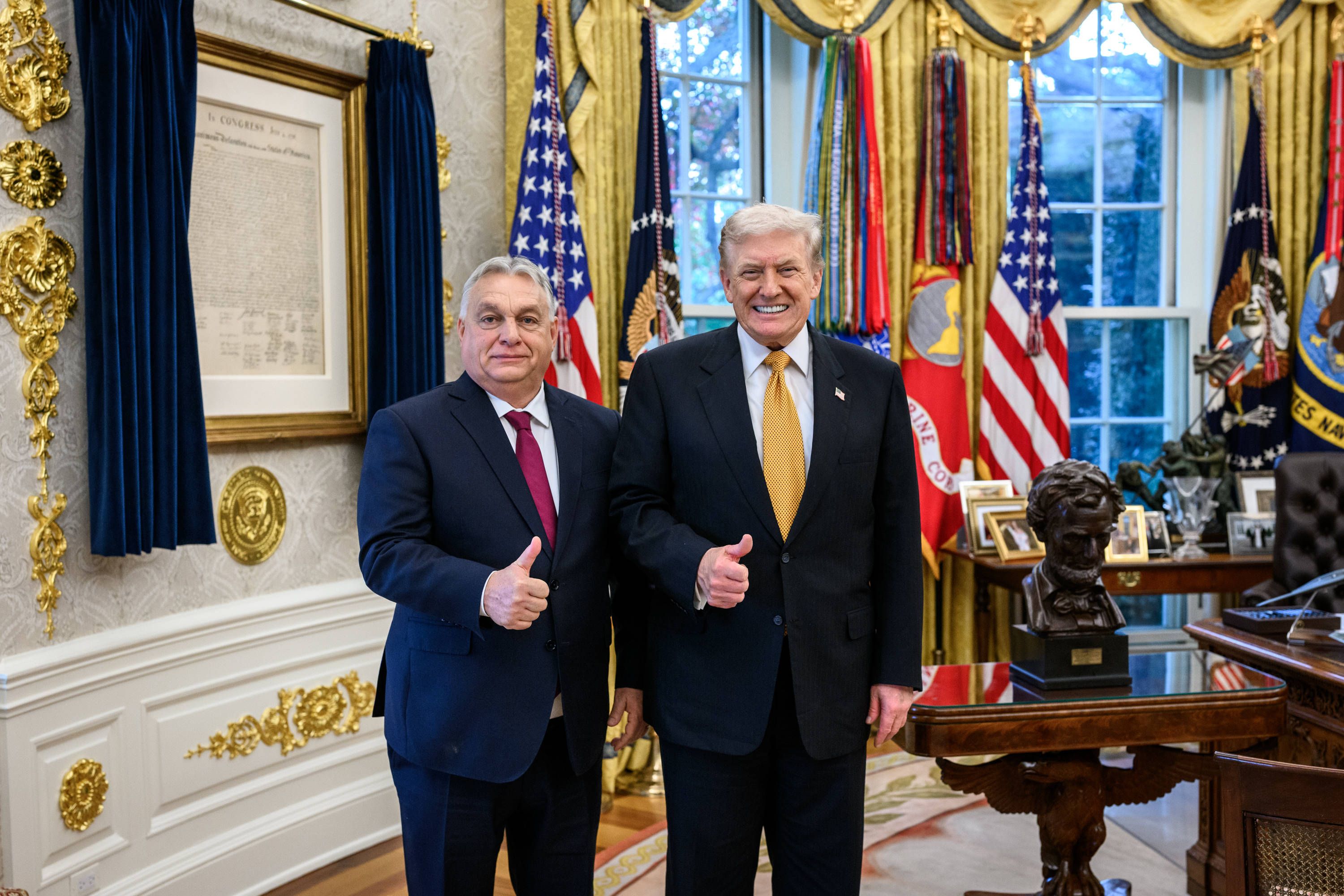 Donald Trump und Viktor Orbán bei einem Treffen im Weißen Haus.  