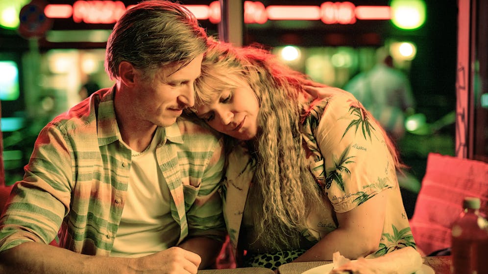 Heute.at - Burg-Star in RomCom: Jeder Körper darf Lust verspüren