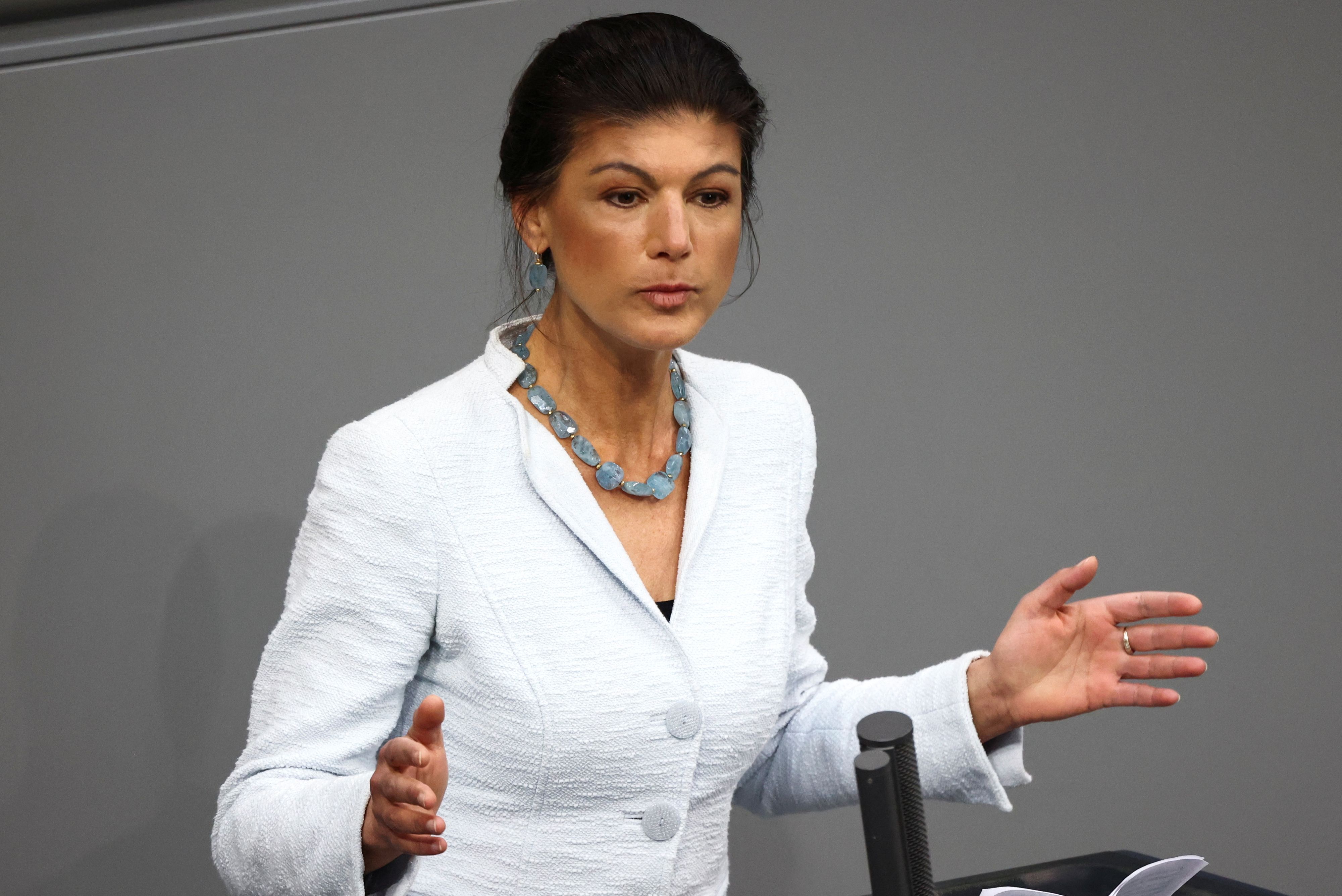Sahra Wagenknecht gibt den Vorsitz der von ihr gegründeten Partei ab.