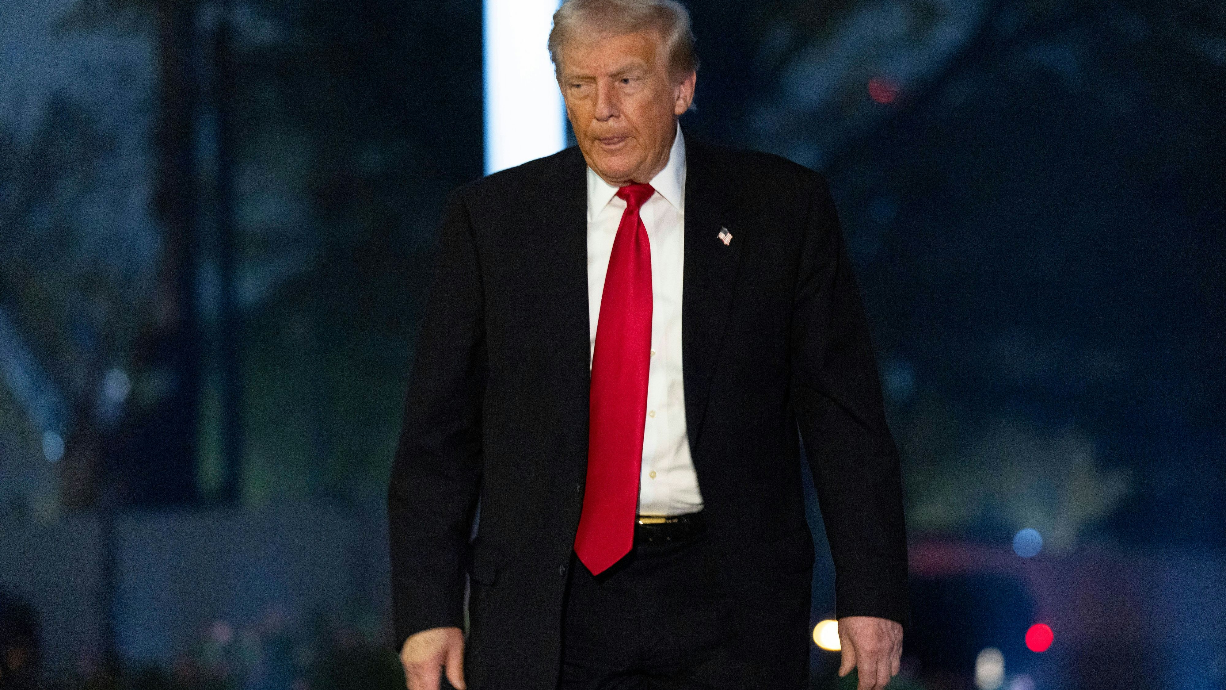 Heute.at - Trump ruft Woche des Antikommunismus aus