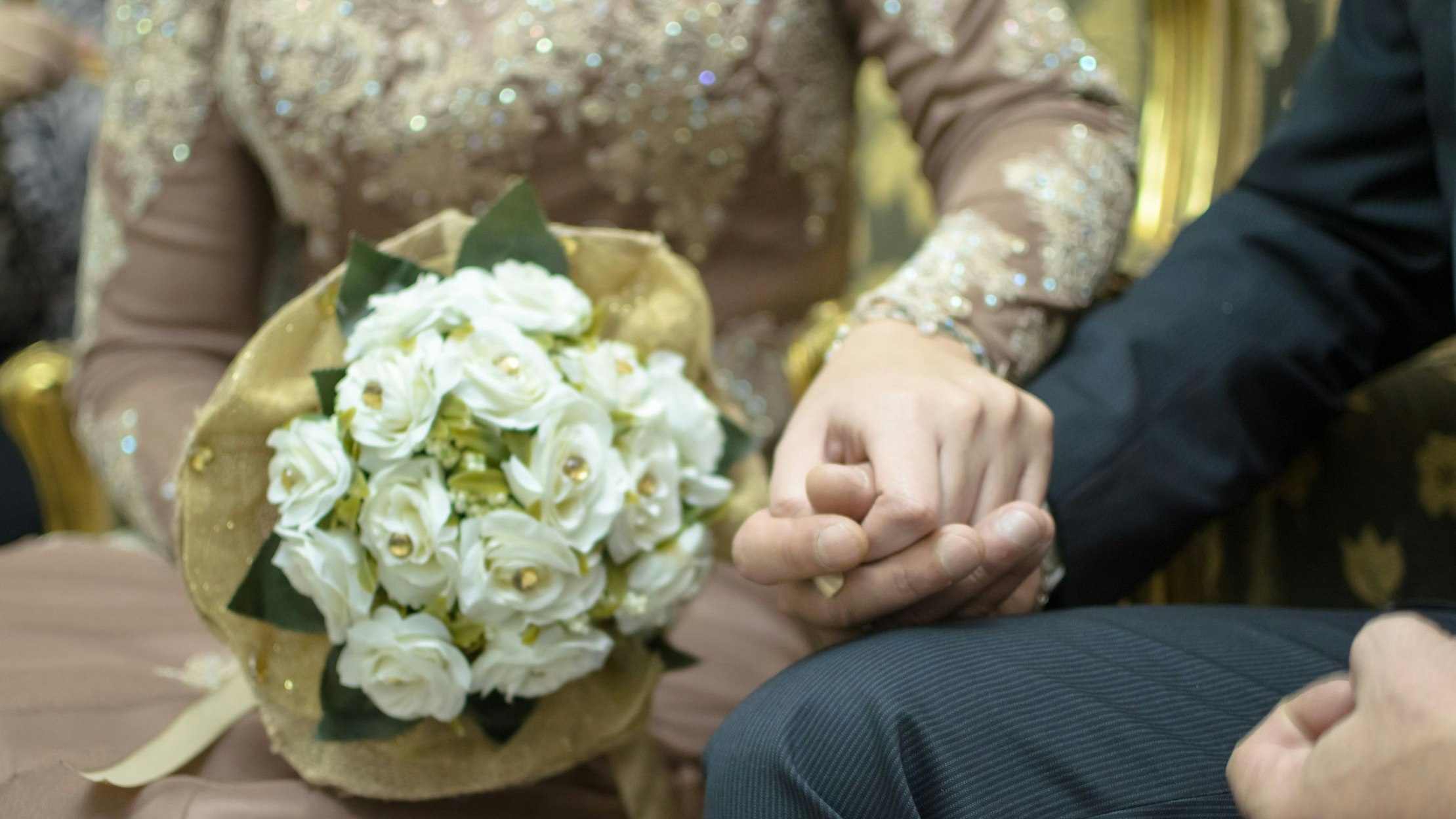 Heute.at - Scheinehe mit Afghanin – jetzt kommt alles ans Licht