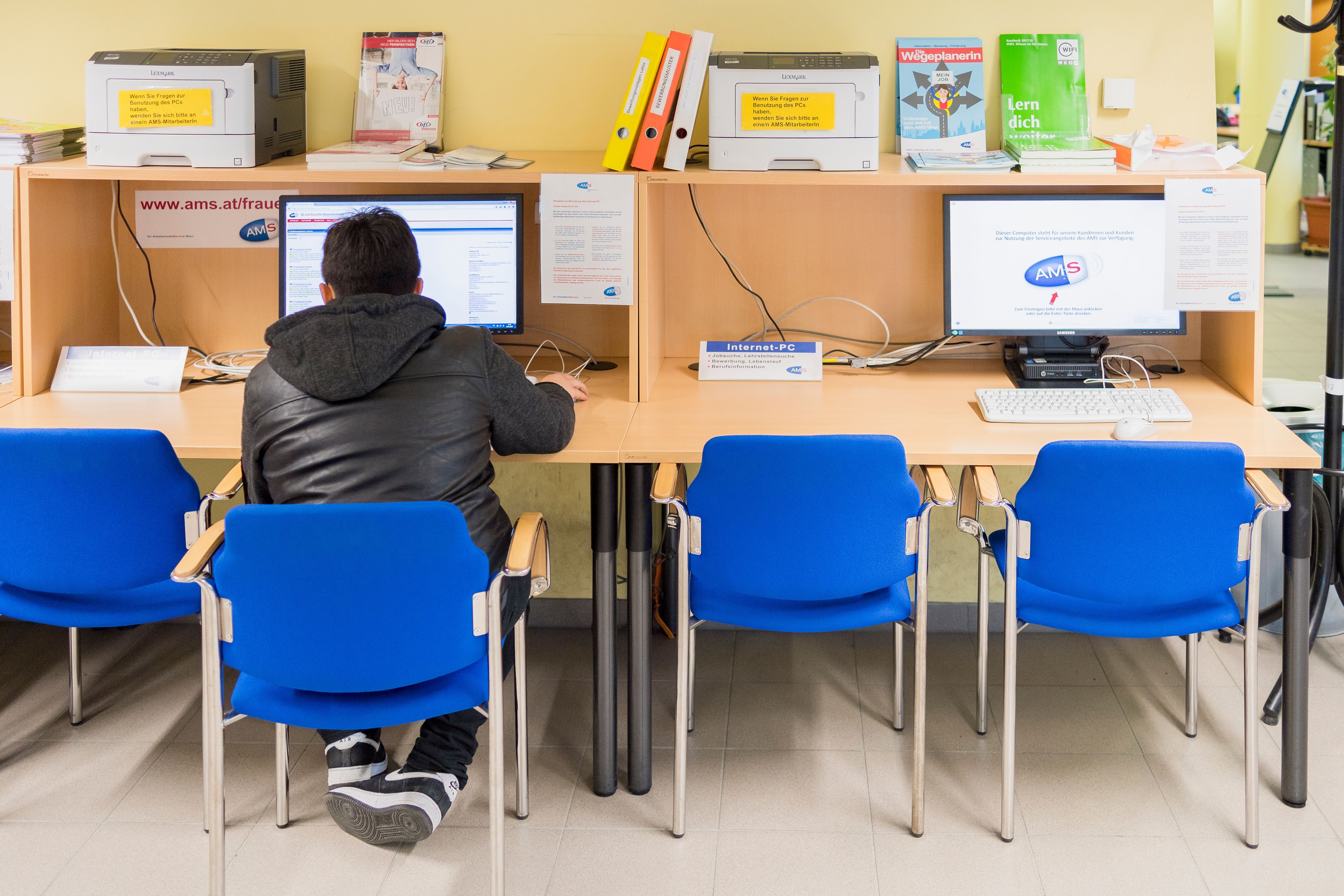 Heute.at - Österreicher wollen 2.200-€-Job nicht: Suche im Ausland