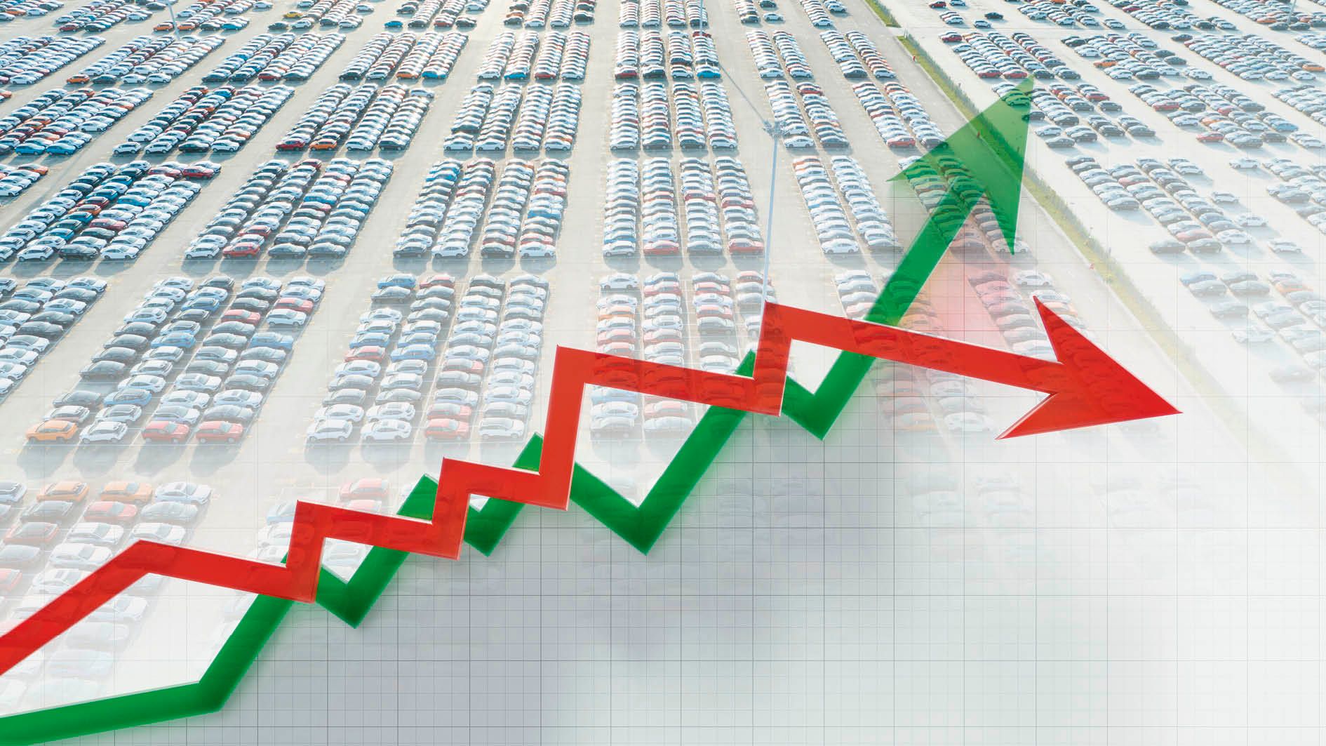 Pkw mit Alternativ-Antrieben legen deutlich zu, der Verbrenner-Absatz hat hingegen um bis zu 25 Prozent gesunken.