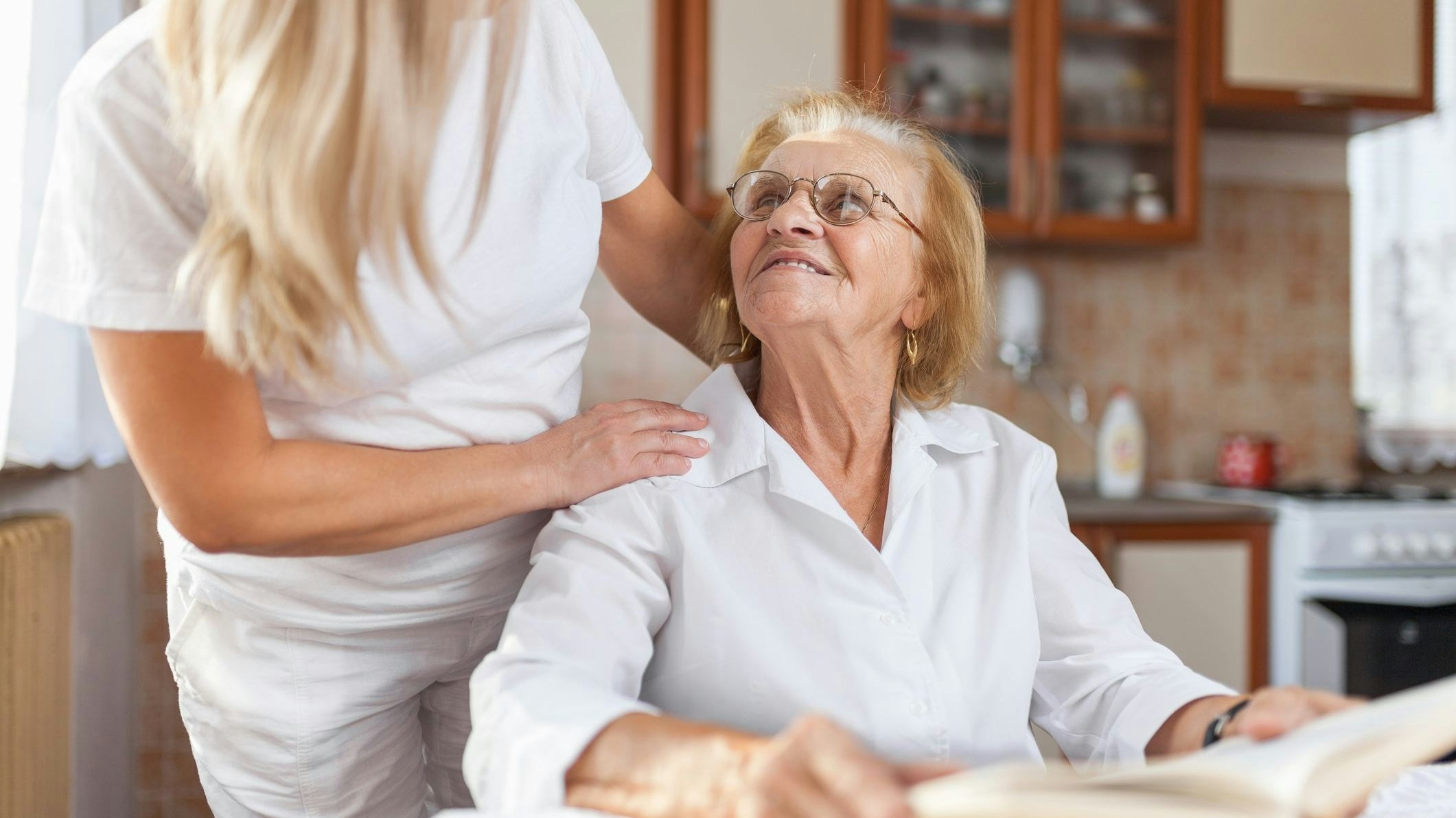 Heute.at - Pflegegeld & Pflegestufen verstehen – so hilft der FSW