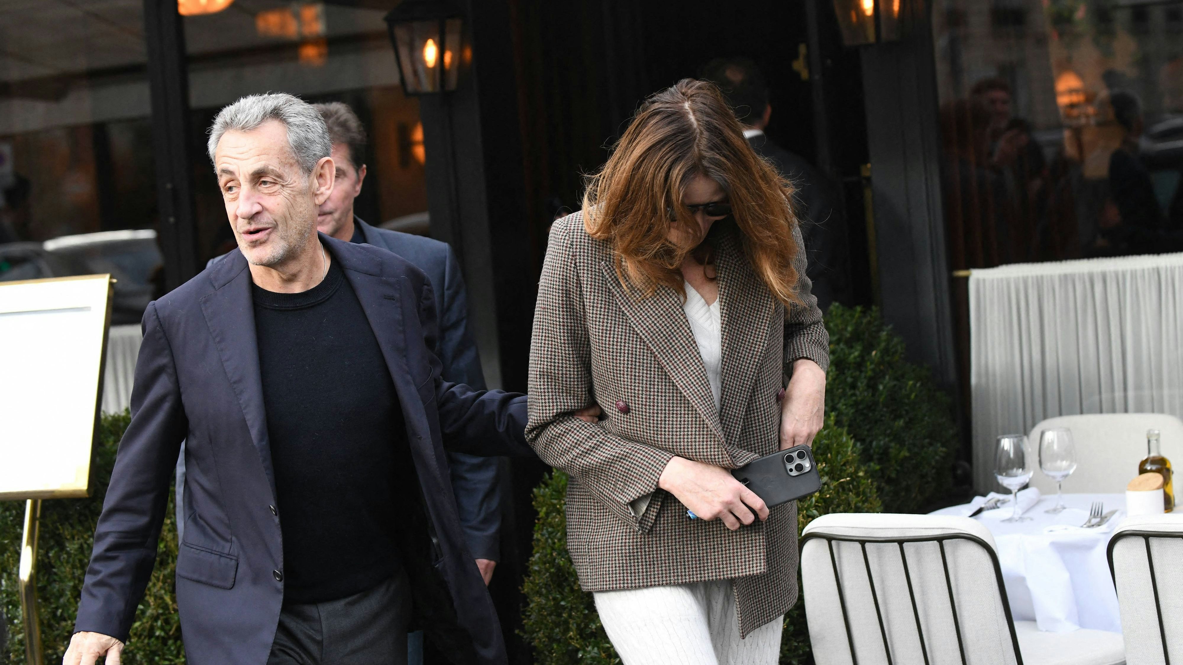 Heute.at - Nach kurzer Haft – hier genießt Sarkozy Luxus-Menü