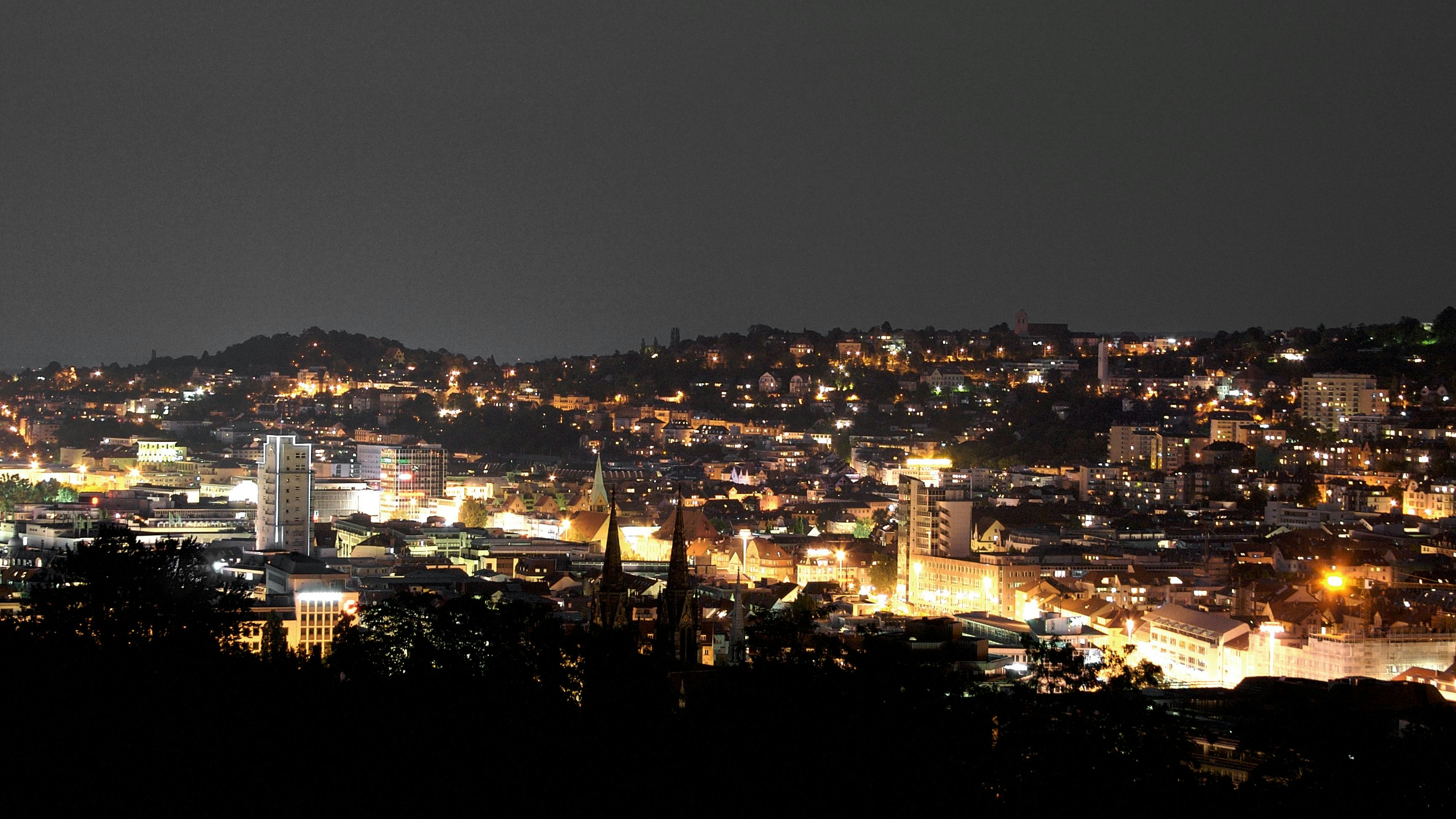 Heute.at - Erst 17-Jähriger für Mord in einer Bar verurteilt