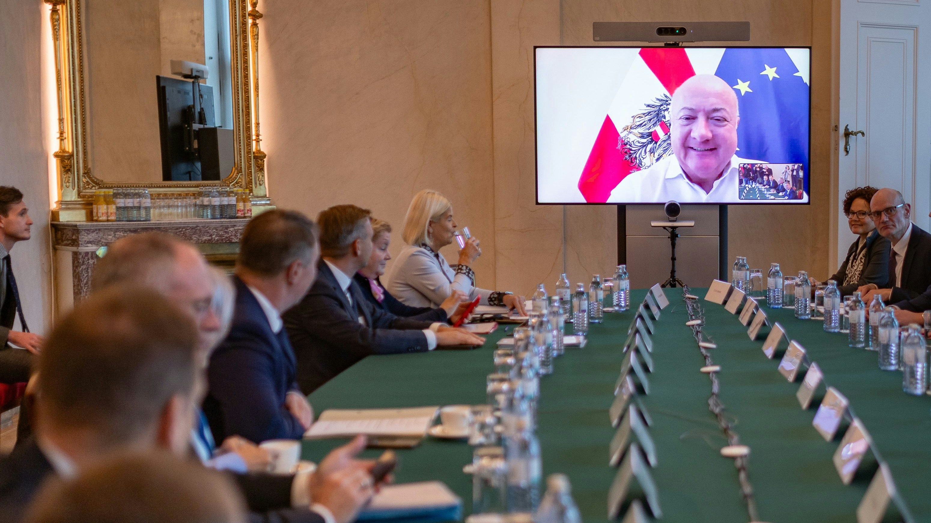 Kanzler Stocker arbeitet derzeit vom Home Office aus.