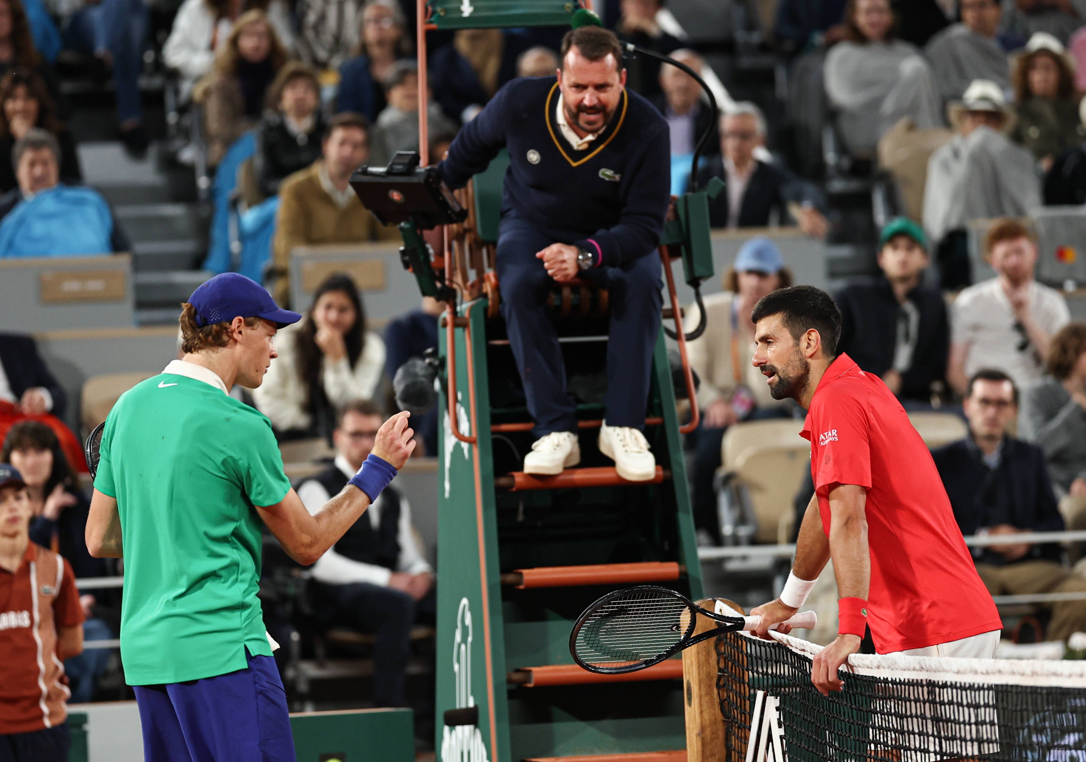 Tennis-Gigant Novak Djokovic spricht über die Dopingsperre gegen Jannik Sinner. 