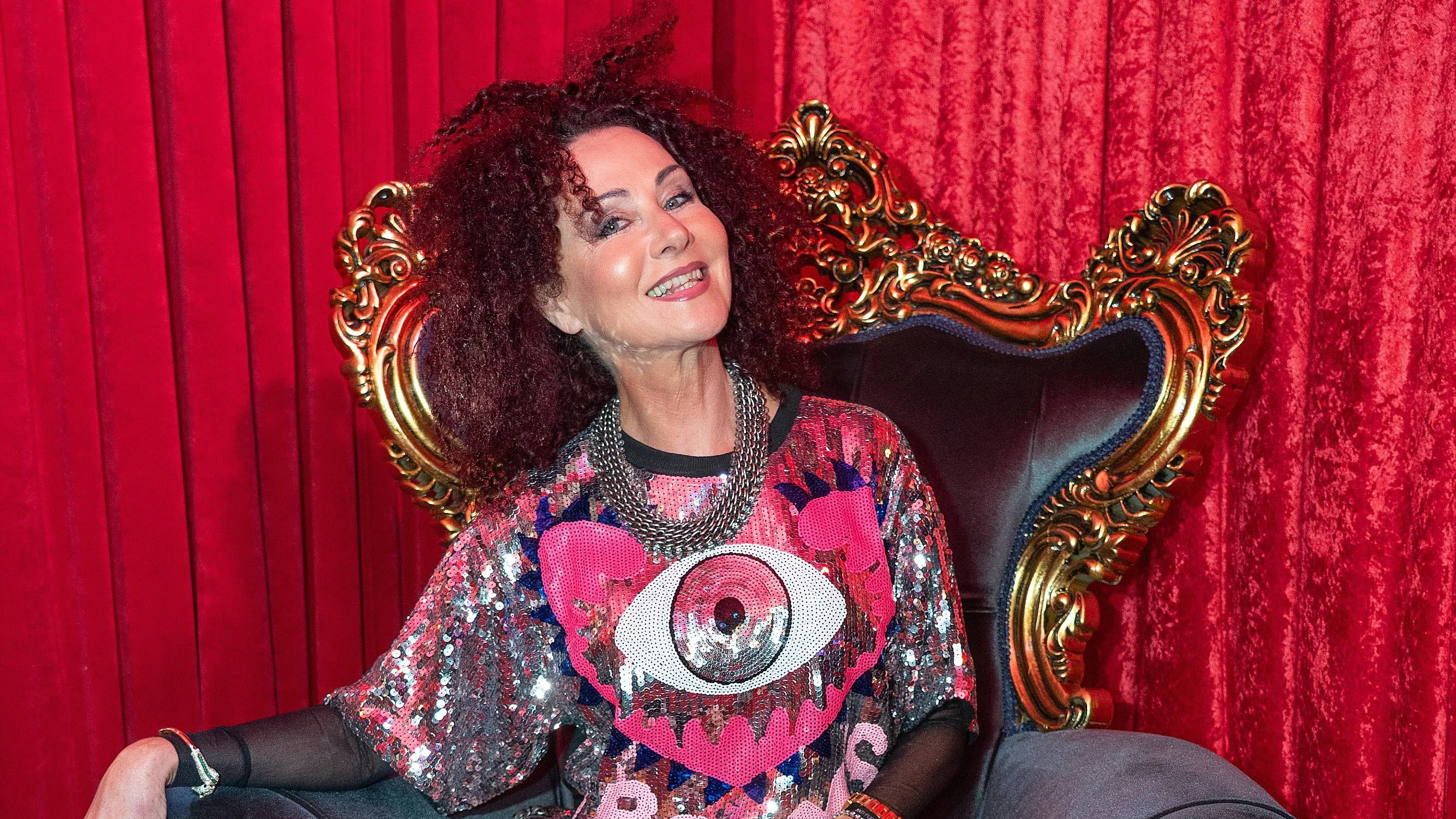 VIP Opening Eröffnungsshow Palazzo Spiegelpalast, Wien, 5.11.2025, -  Christina LUGNER 