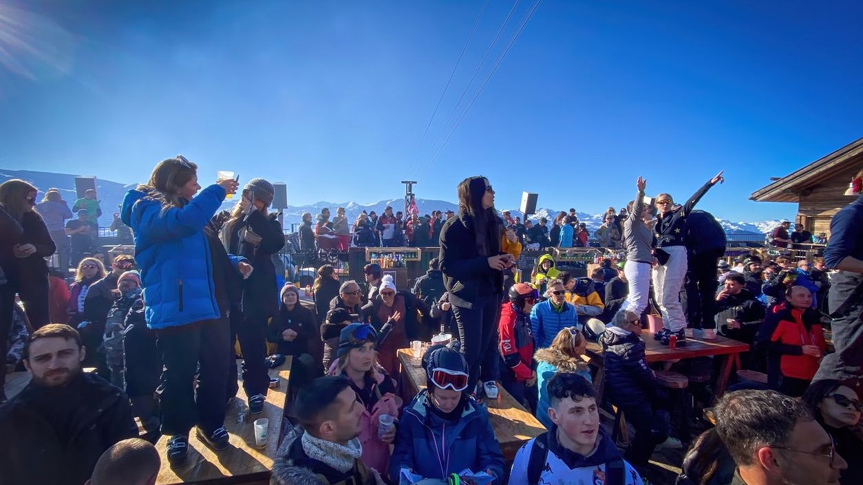 Heute.at - Après-Ski eskaliert: Skigebiet verhängt Alkoholverbot