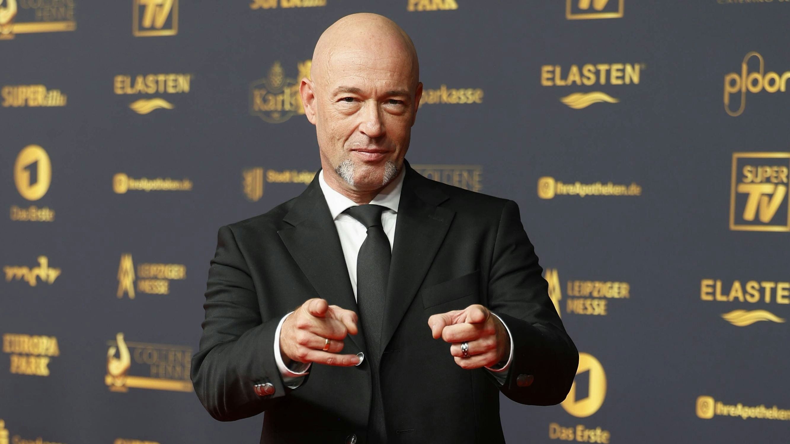 Heute.at - Sturz! Unheilig-Comeback endet für den Graf im Spital