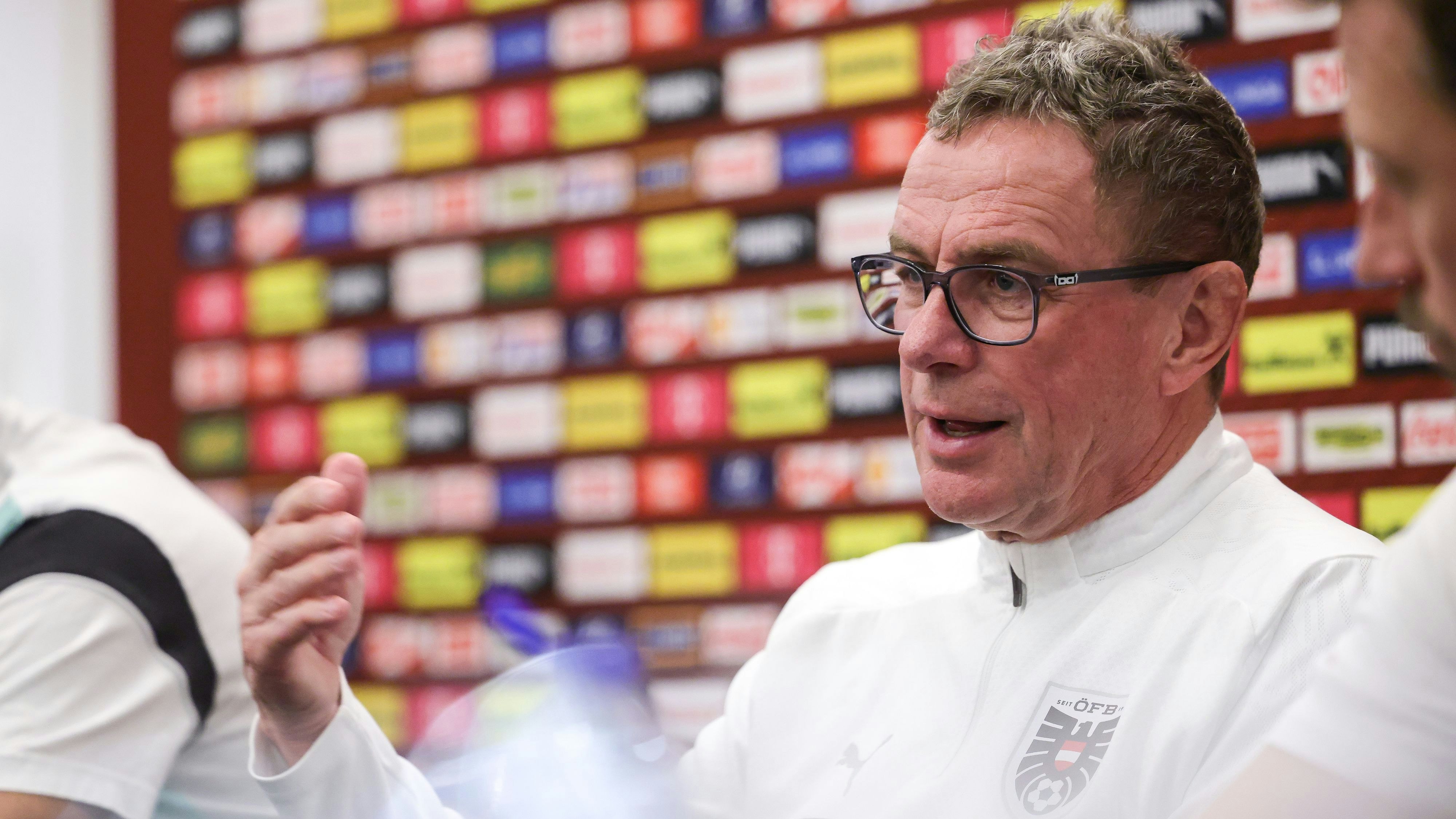 Heute.at - Rangnick-Konter: Wie wenn ein Sack Reis umfällt