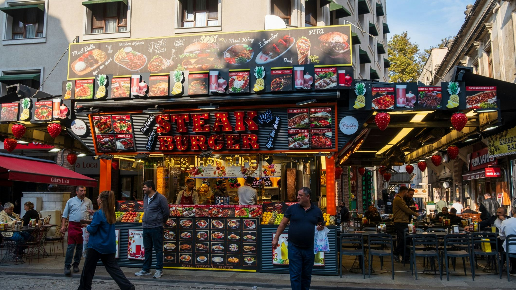 Heute.at - Streetfood in der Türkei: Mutter und zwei Kinder tot