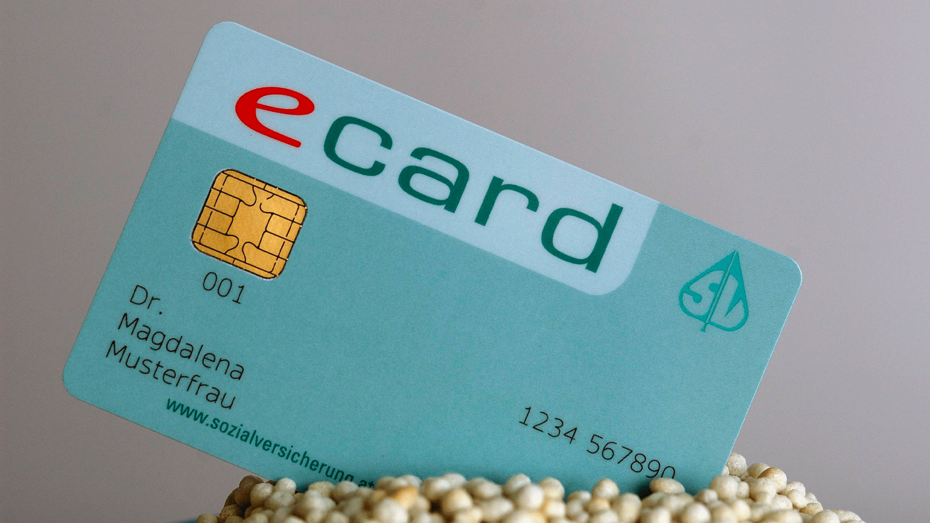 Heute.at - Neue E-Card-Gebühr – was ab morgen für dich gilt