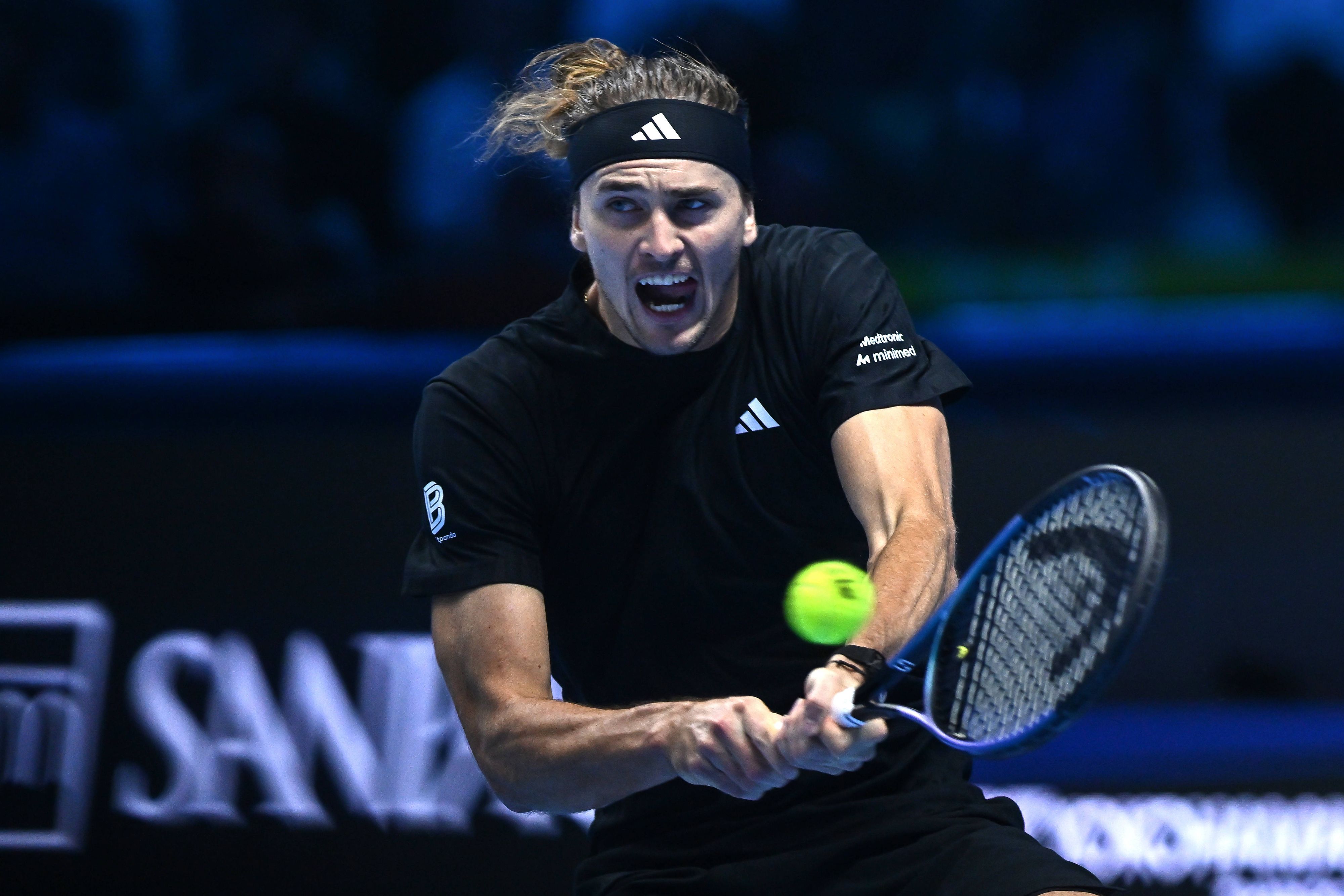 Deutschlands Tennis-Ass Alexander Zverev verpasst das Halbfinale bei den ATP Finals. 