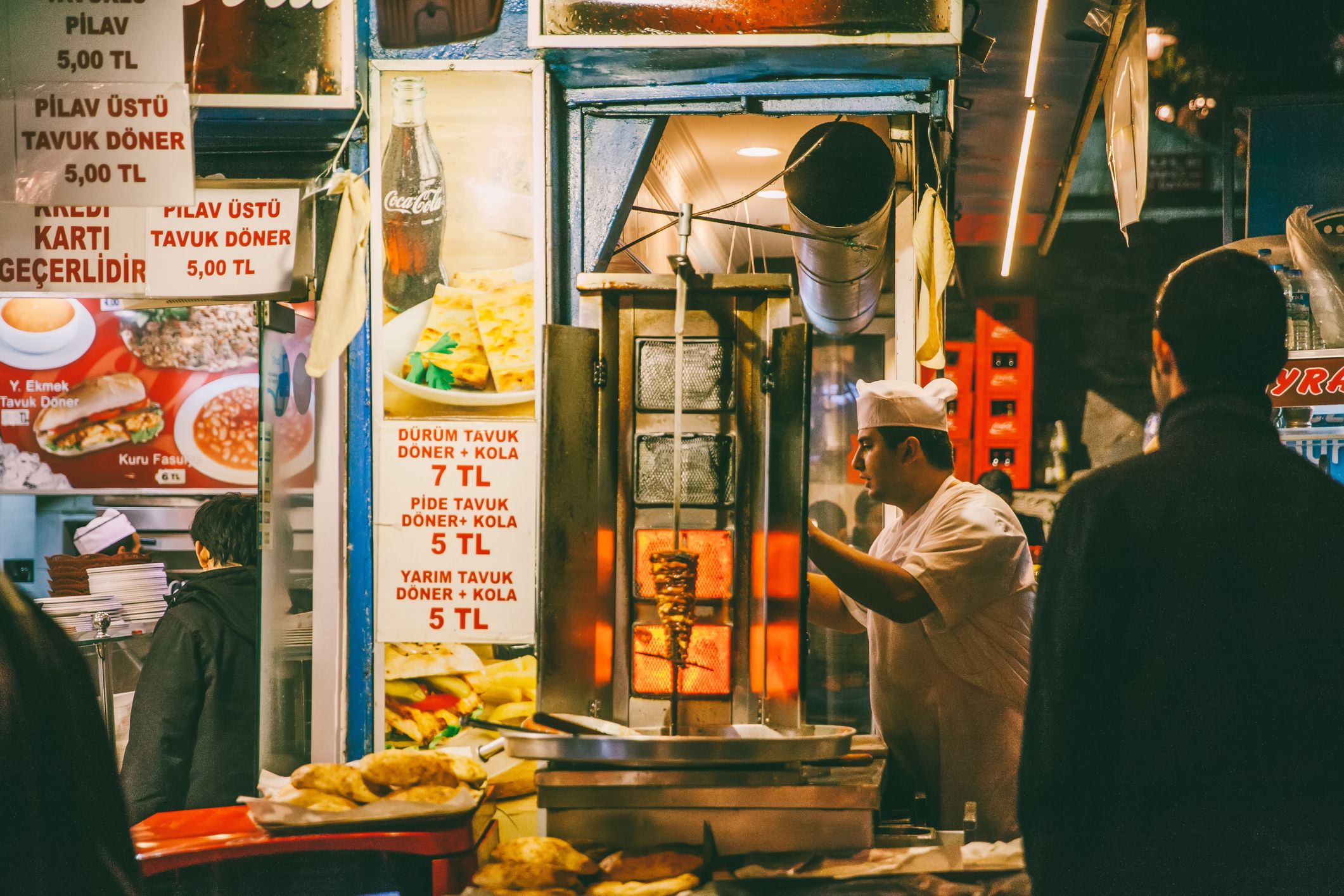 Vor ihrem Tod soll die Familie türkisches Streetfood konsumiert haben. Symbolbild.