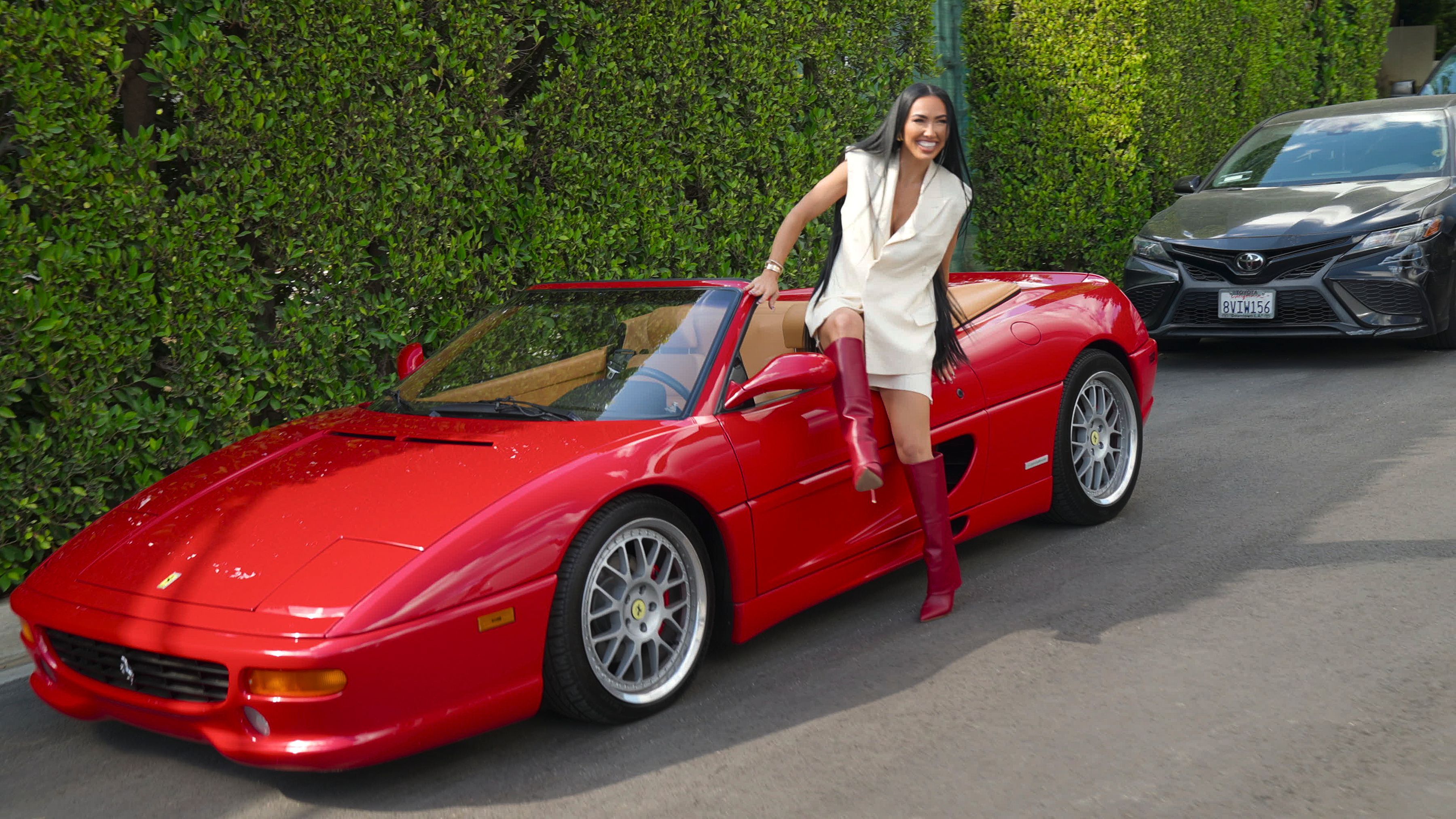 Heute.at - Verliebt in Chef: So wirkt sich das auf ihr Gehalt aus