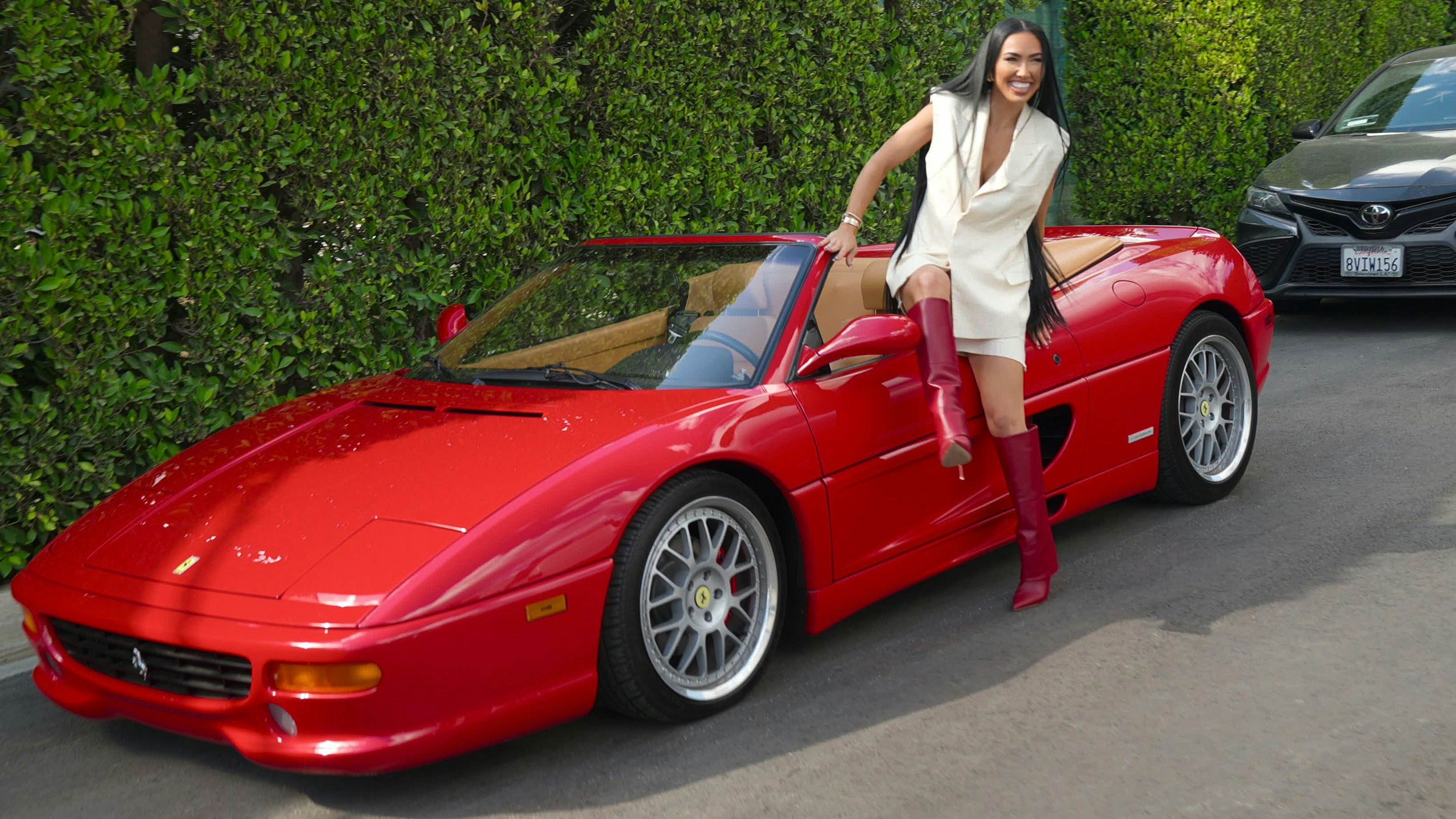 Heute.at - Verliebt in Chef: So wirkt sich das auf ihr Gehalt aus