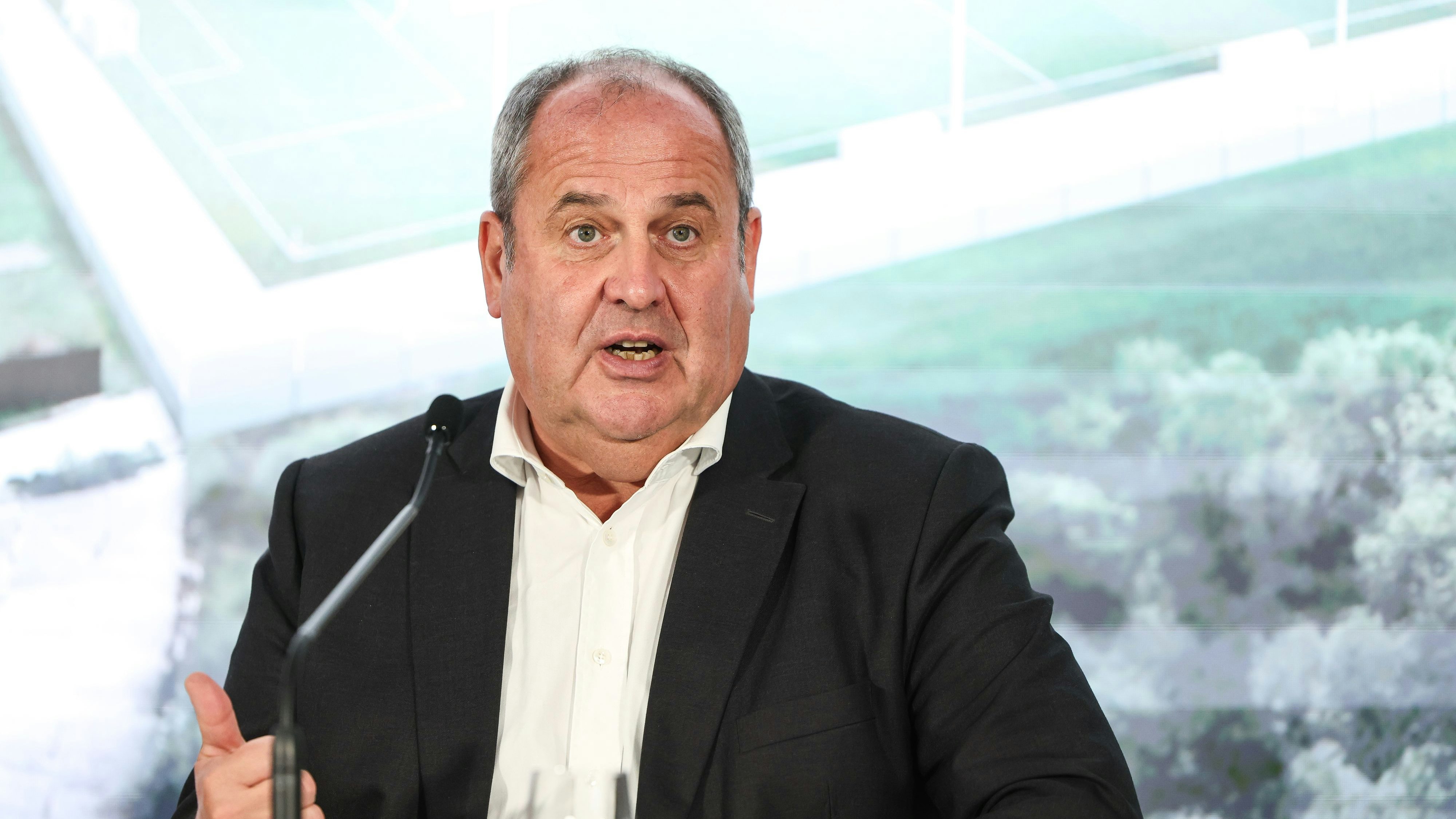 Heute.at - ÖFB-Boss Pröll über mögliche VAR-Abschaffung irritiert